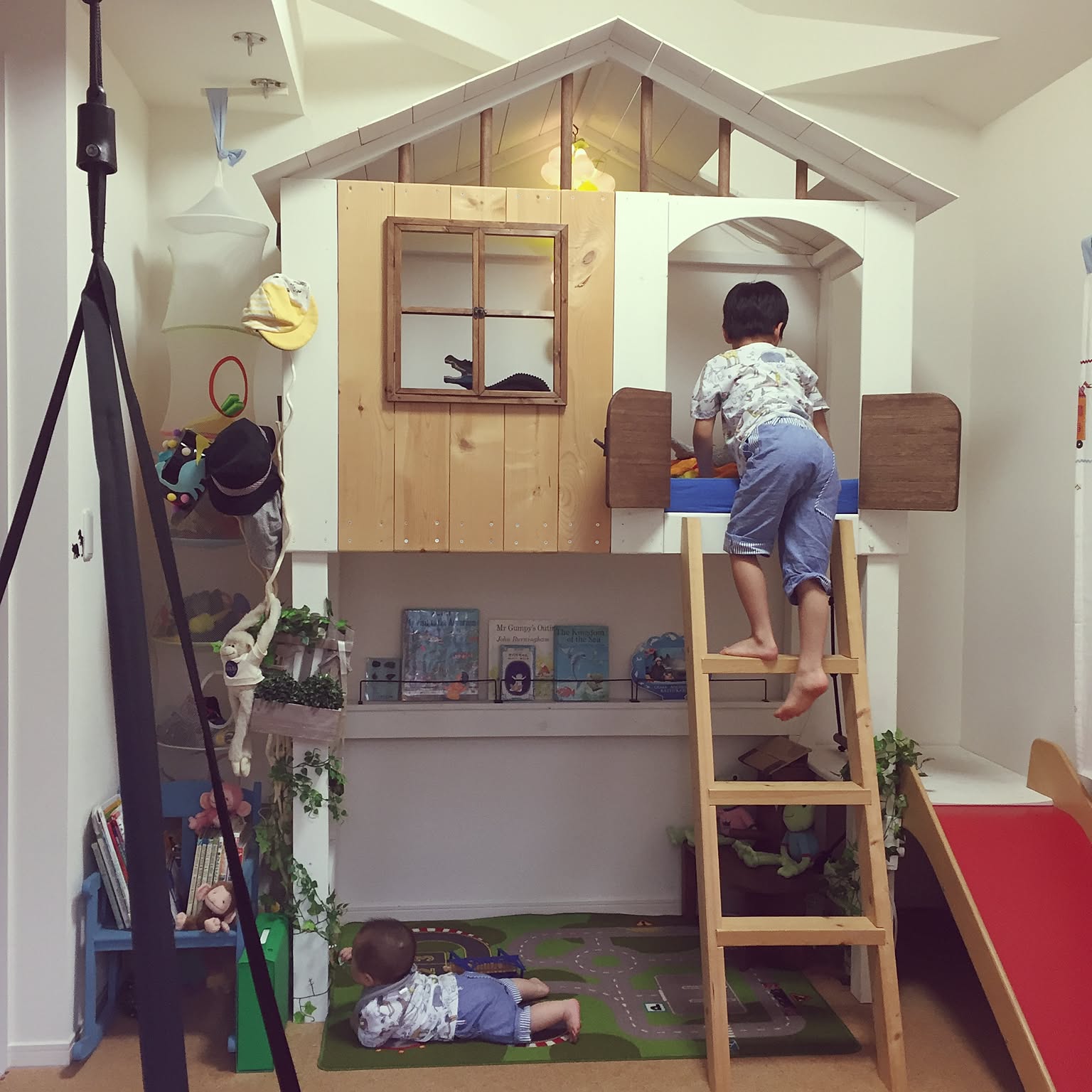 2b6877b62594c71b72c26073e01e9a