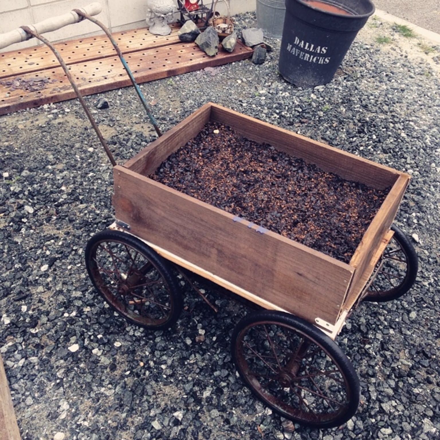 アンティーク な乳母車　ガ-デン雑貨 ジャンクガ-デン imgrc0082235031.jpg