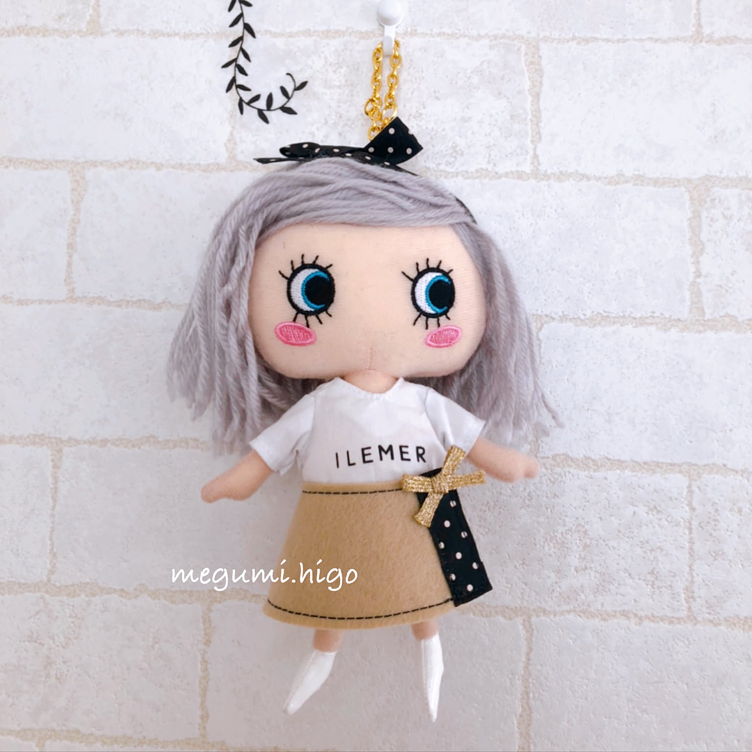 本/フェルトの着せかえマスコット 初めてさんでも作りやすい