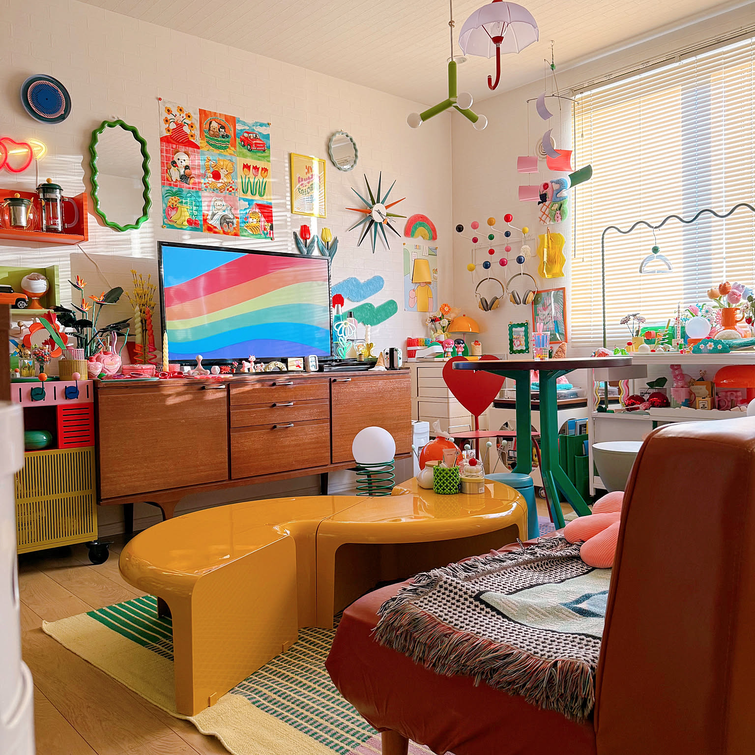 いいねカウンター Smiirl Fliike SNS 店舗装飾 インテリア 2d0bad2a8609624d9526ce7c4caf89