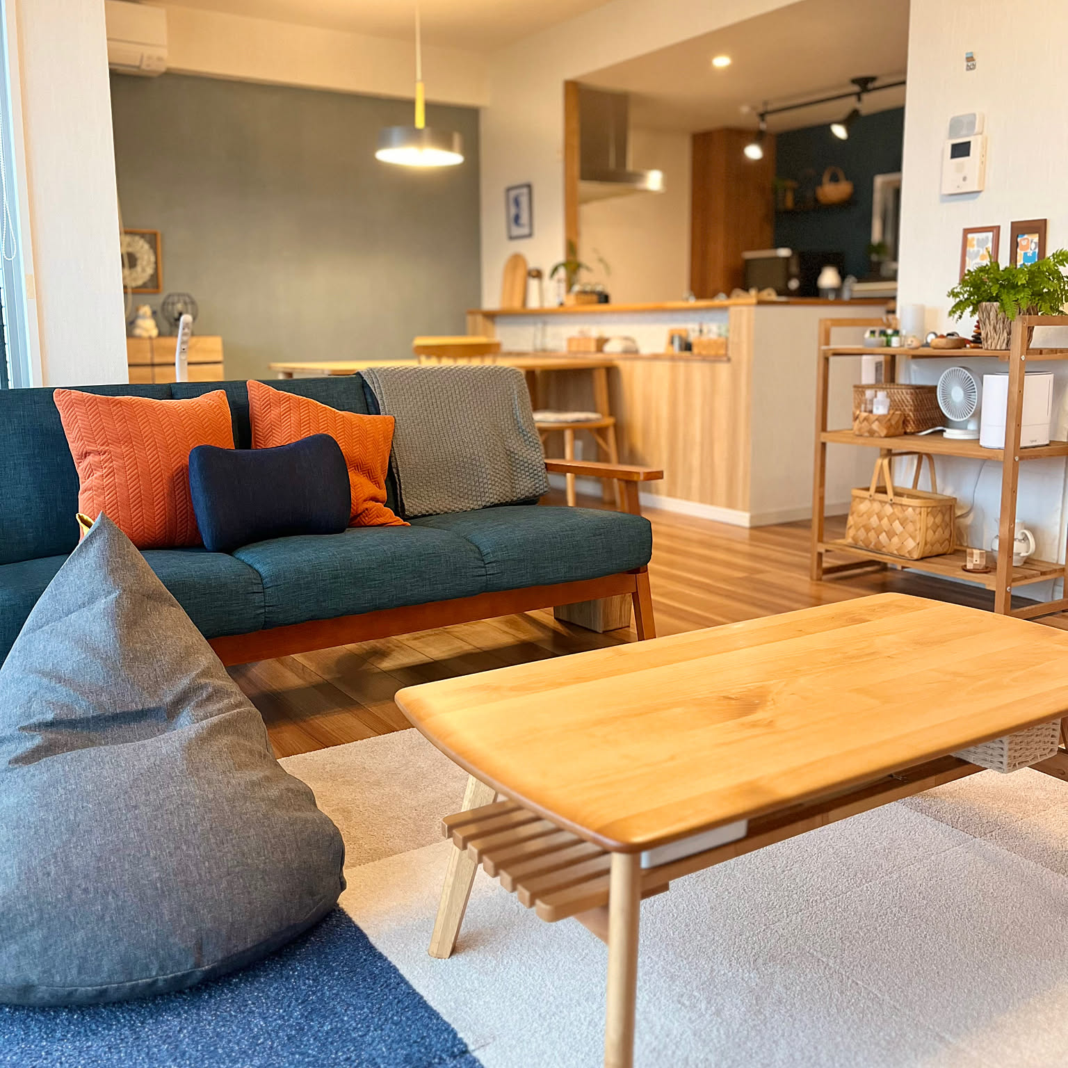 オレンジ×ブルーのインテリア実例 ｜ RoomClip（ルームクリップ）