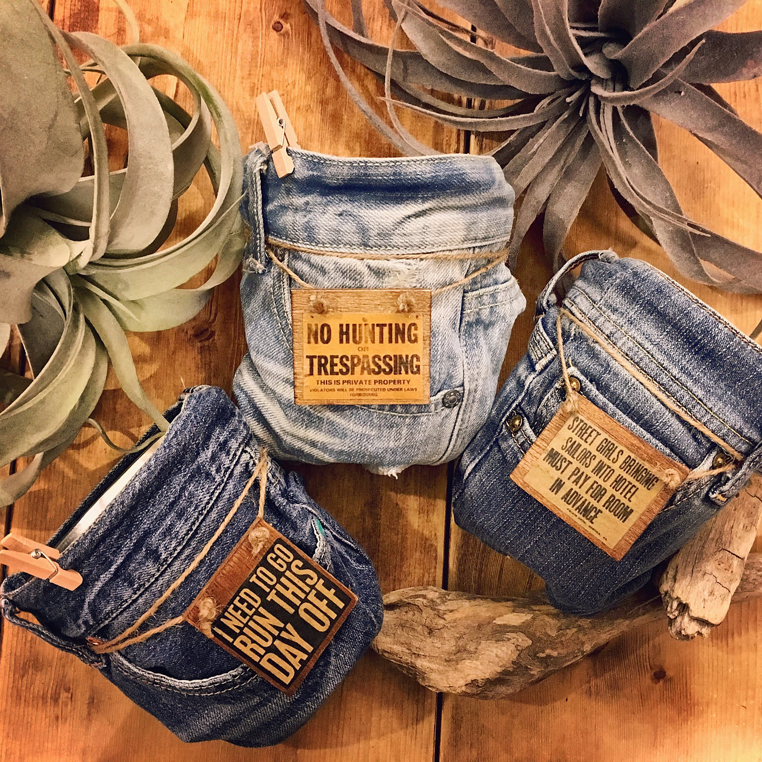 デニムリメイク ★★★ 伝言板 ( 作業場のインテリア ) デニムリメイク 伝言板 ( 作業場のインテリア ) デニムリメイク 伝言板