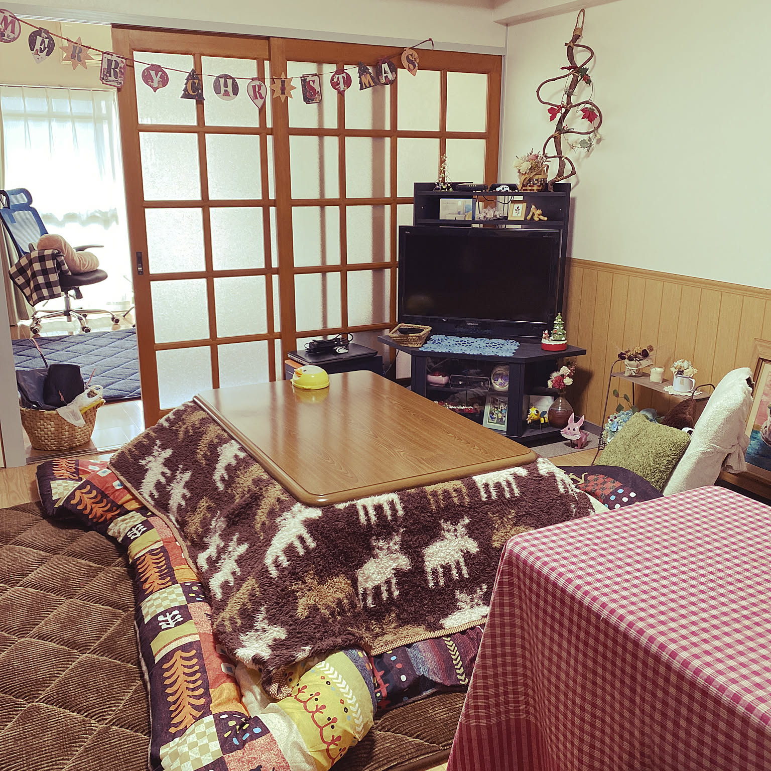 こたつ 雑貨のある暮らしのおすすめ商品とおしゃれな実例 こたつ 雑貨のある暮らしのおすすめ商品とおしゃれな実例