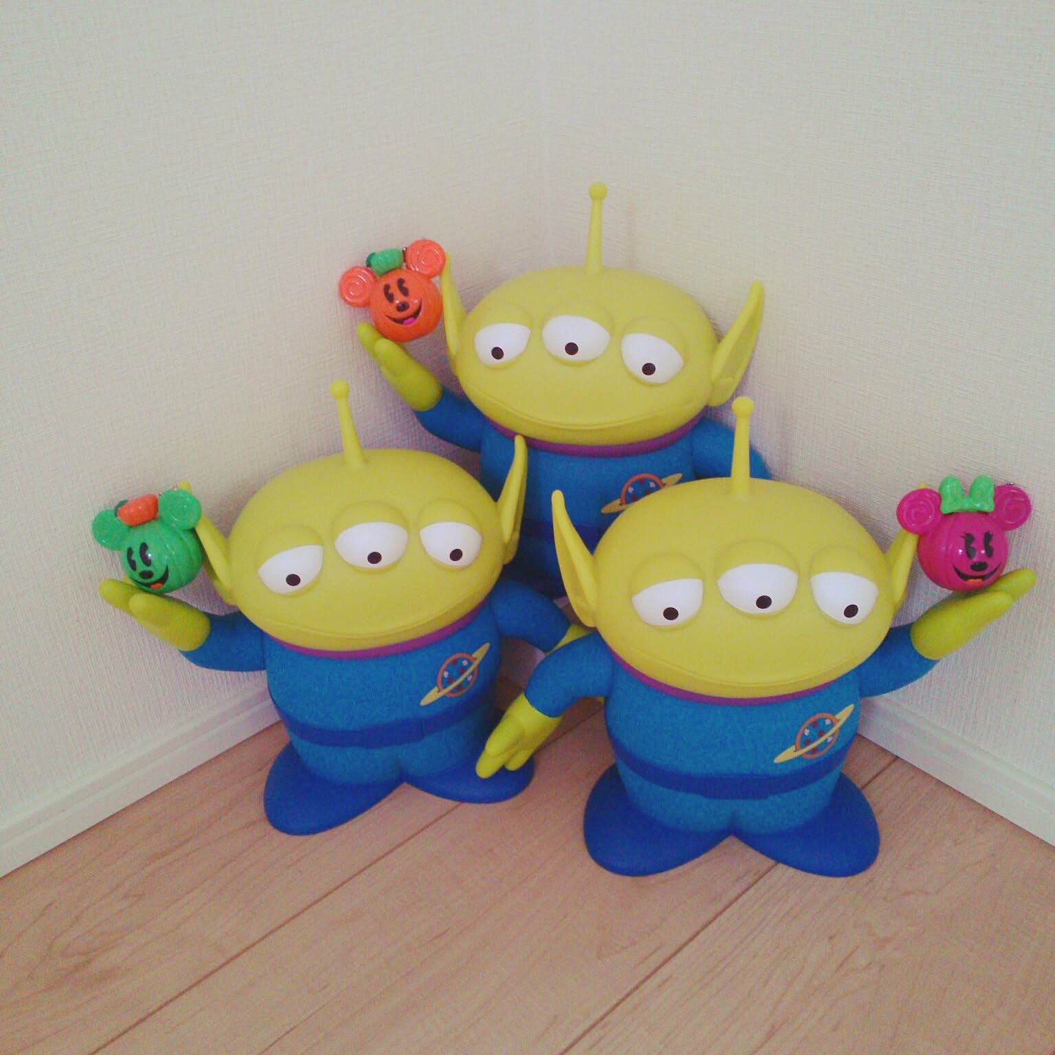 ディズニー リトル・グリーン・メンのおすすめ商品とおしゃれな実例