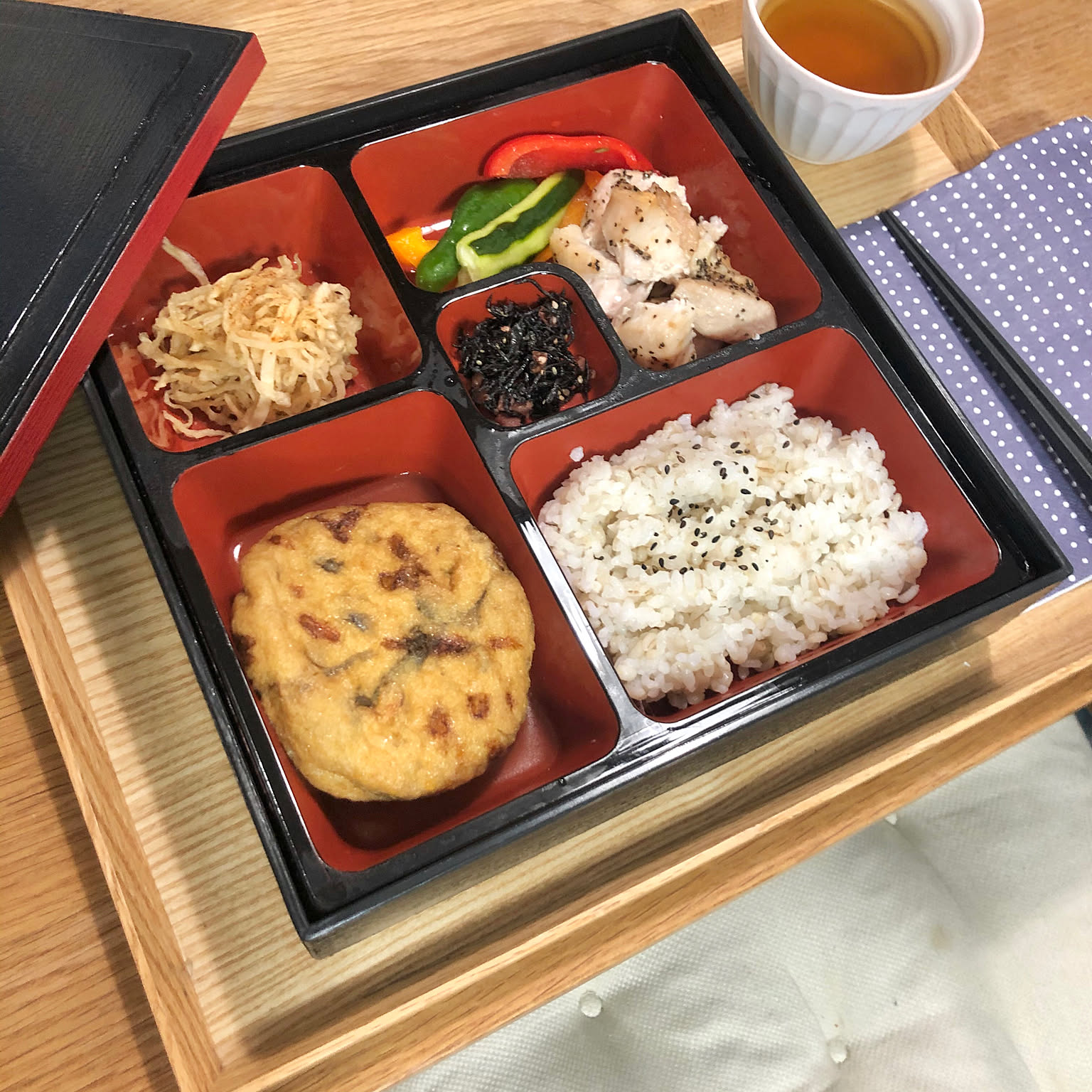 お花見などにぴったり♡漆塗り♡伝統のけやき工芸♡松花堂弁当♡５個セット♡漆器♡ お花見などにぴったり♡漆塗り♡伝統のけやき工芸♡松花堂弁当