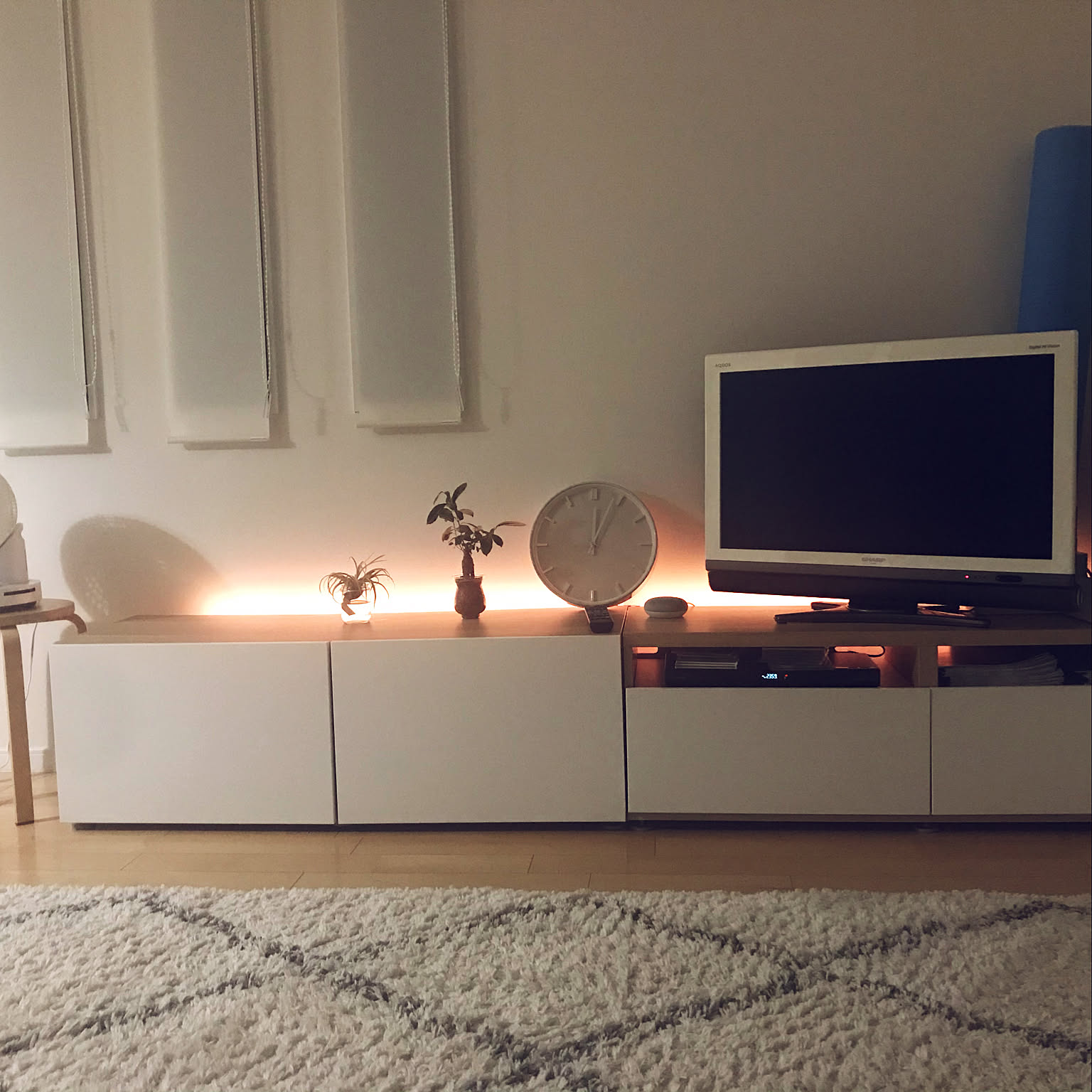間接照明 IKEAのテレビ台のおすすめ商品とおしゃれな実例
