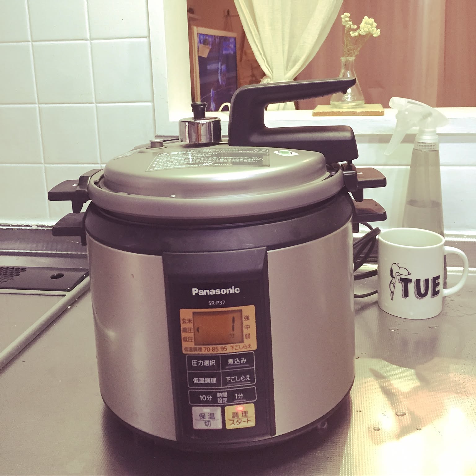 新品未使用！電気圧力鍋