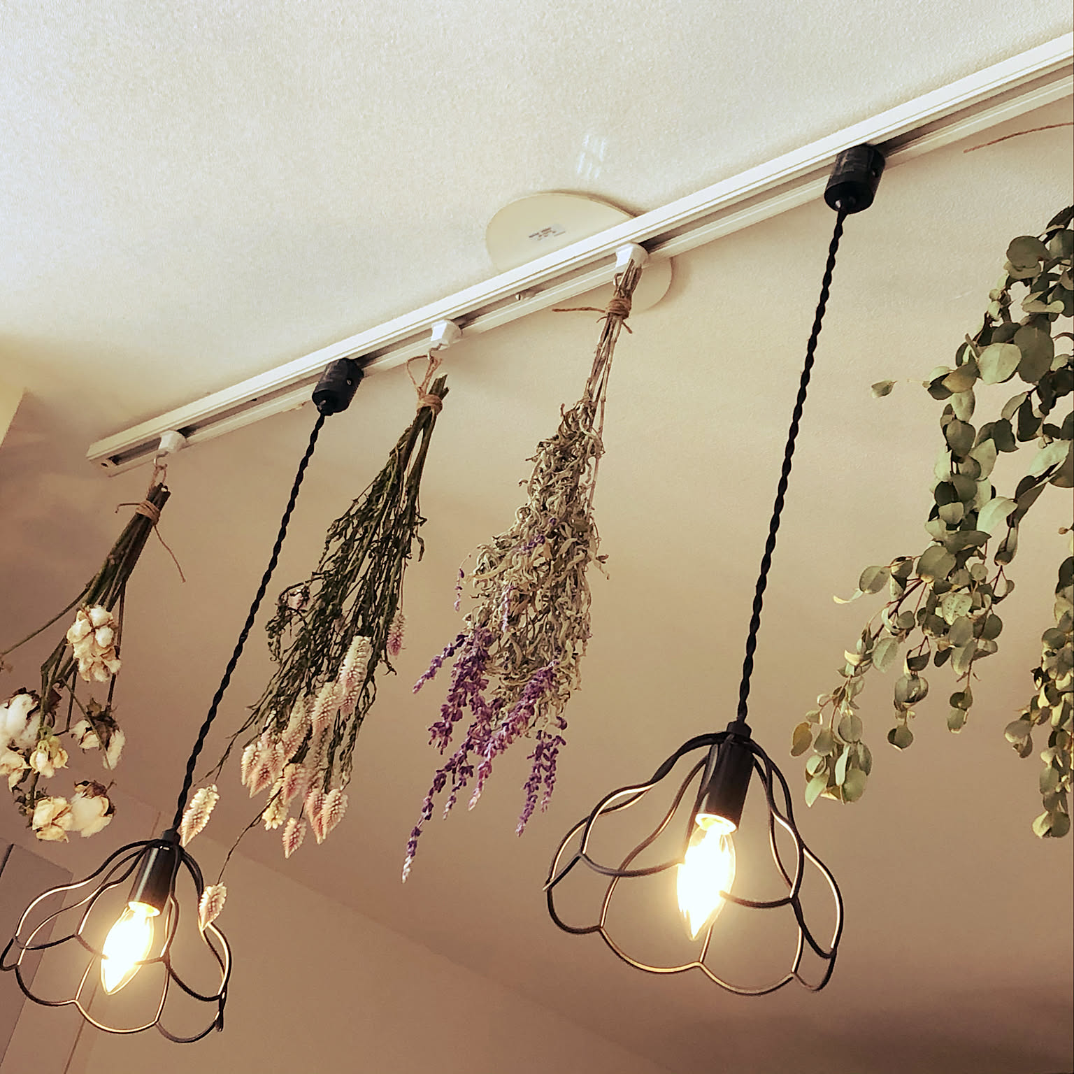 ドライフラワー照明＊LEDペンダントライト＊ナチュラルインテリアにぴったり 33095f57946f45031f6eefb74b16fd