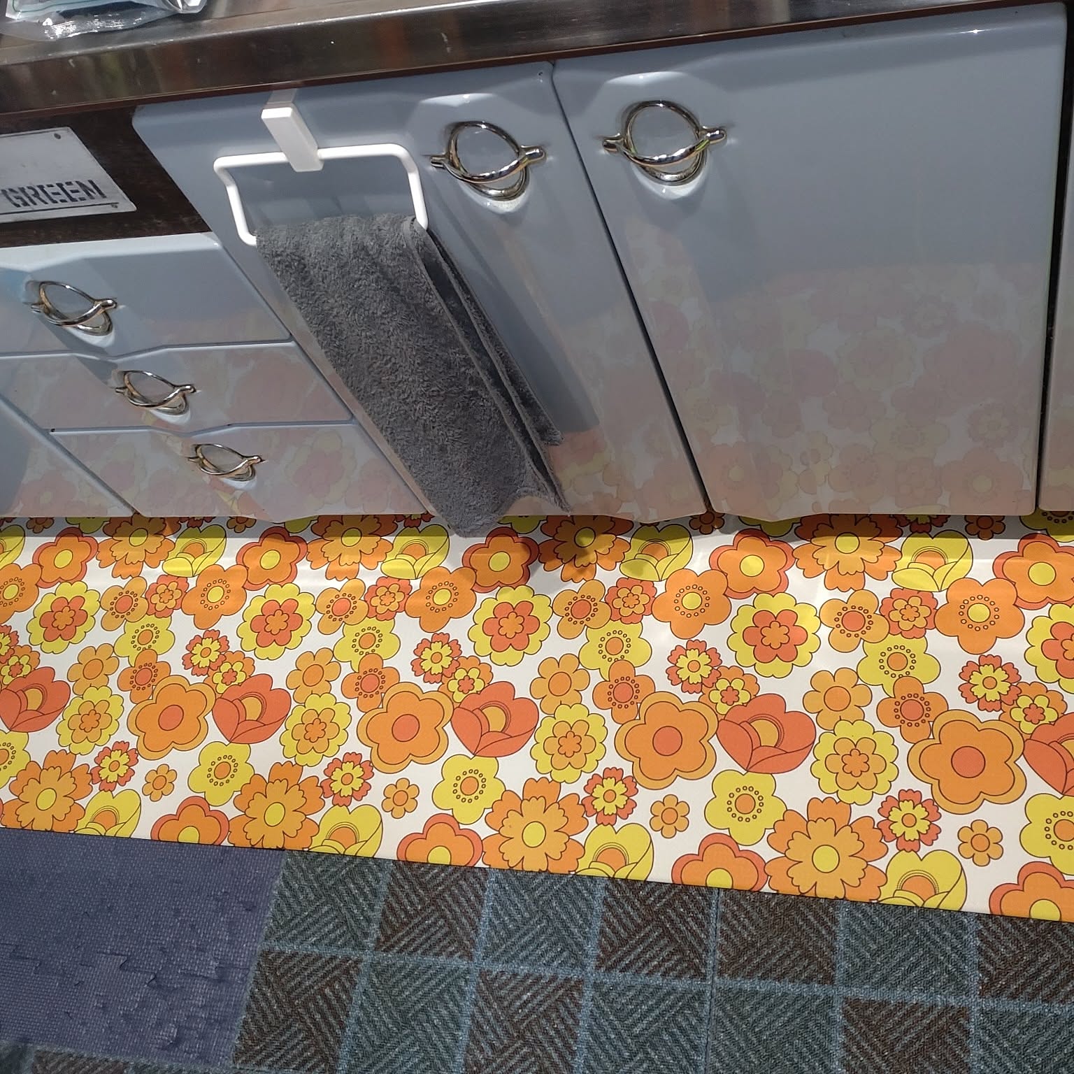 キッチンマット 昭和レトロのおすすめ商品とおしゃれな実例