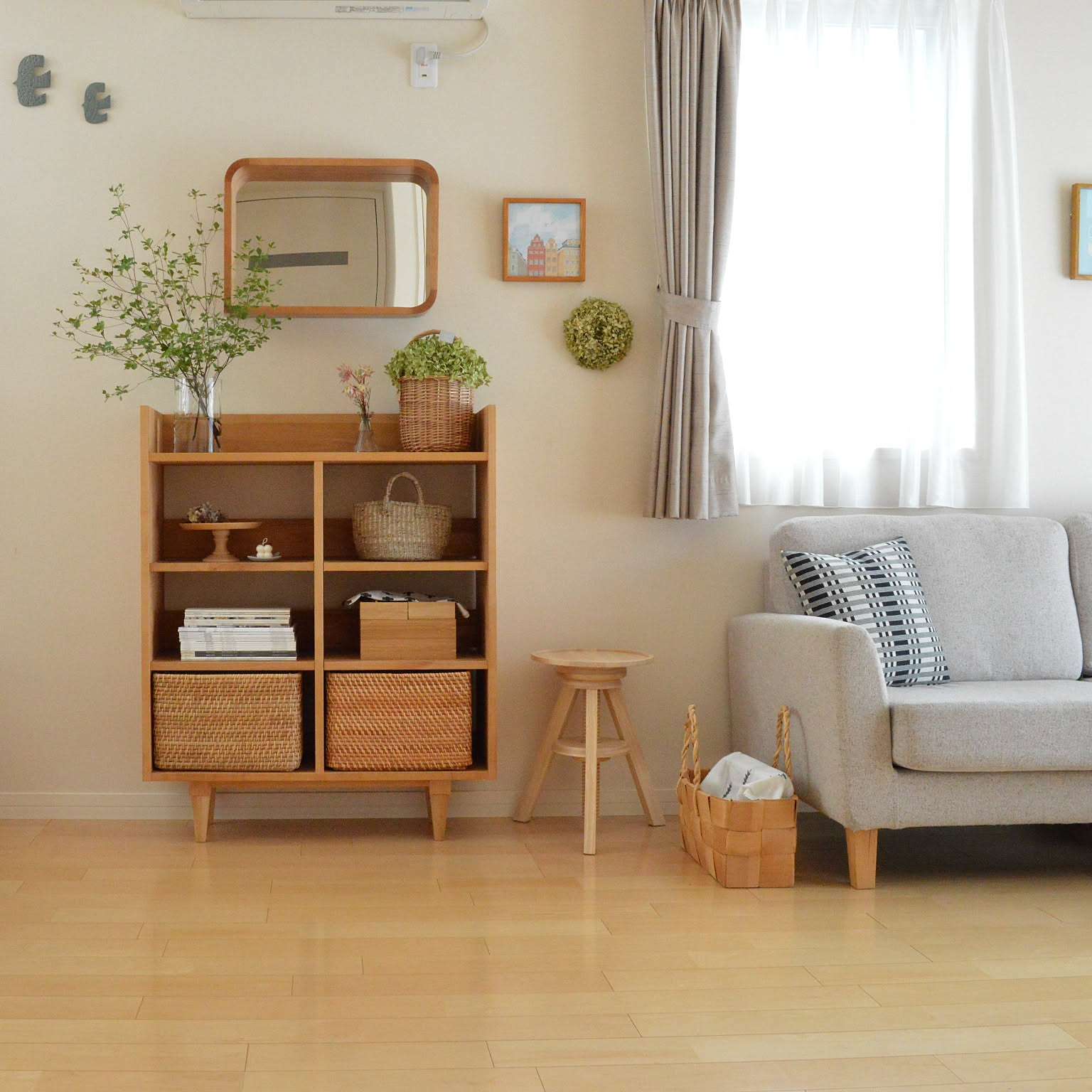 リビング/インスタやってます！/IG→uzuy___ukas_/ナチュラル