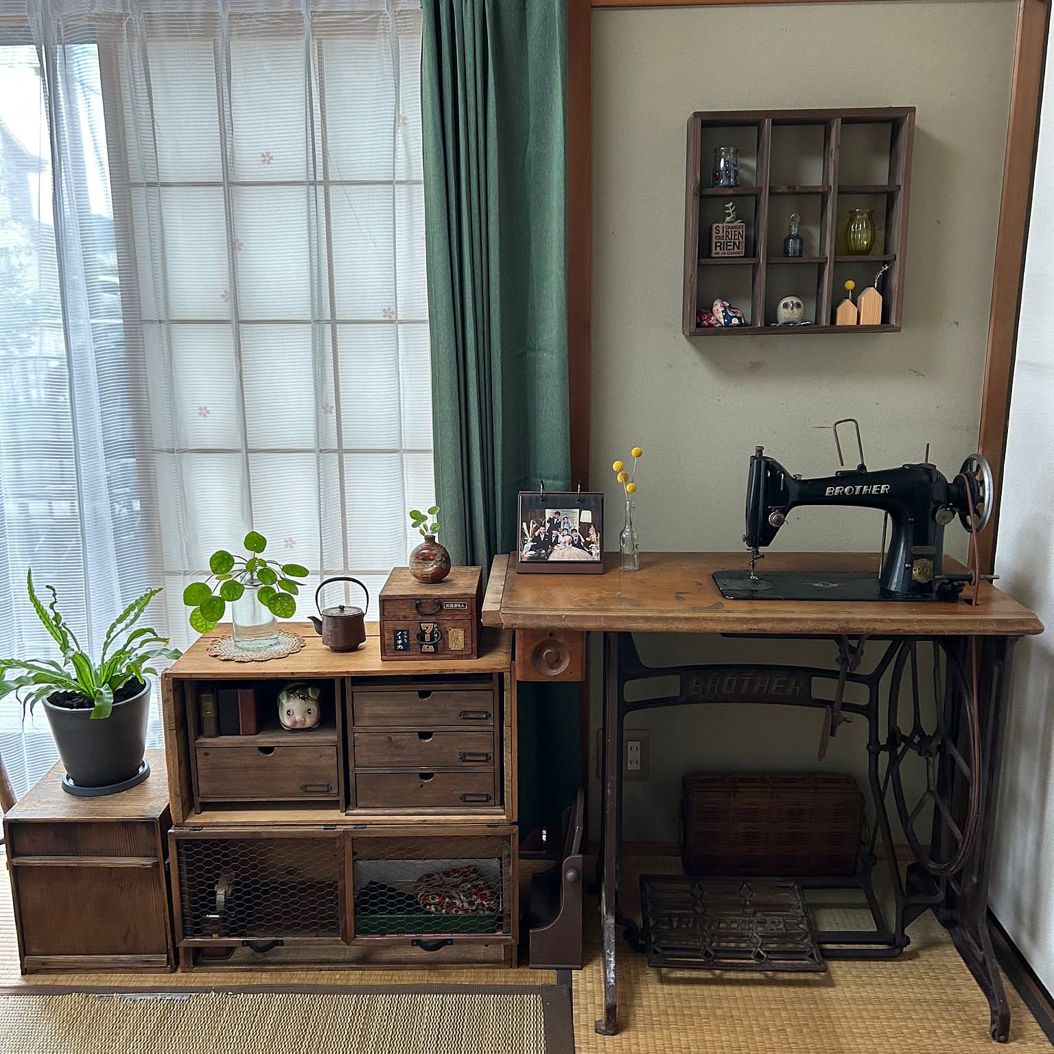 アンティーク 足踏みミシン レトロ 店舗 インテリア 家具 オブジェ リメイク アンティーク 足踏みミシン レトロ 店舗 インテリア 家具 オブジェ