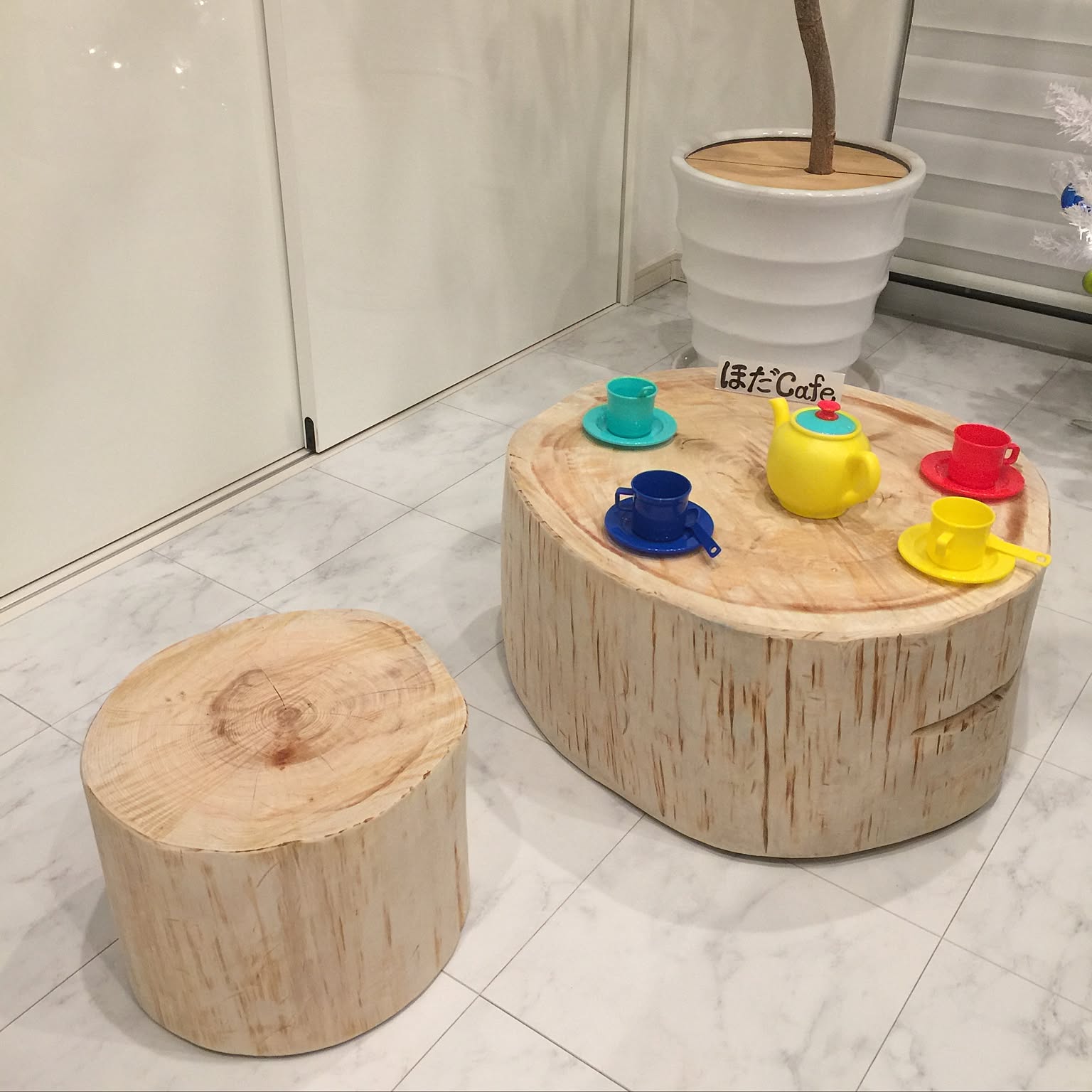 丸太テーブルのおすすめ商品とおしゃれな実例 ｜ RoomClip（ルーム