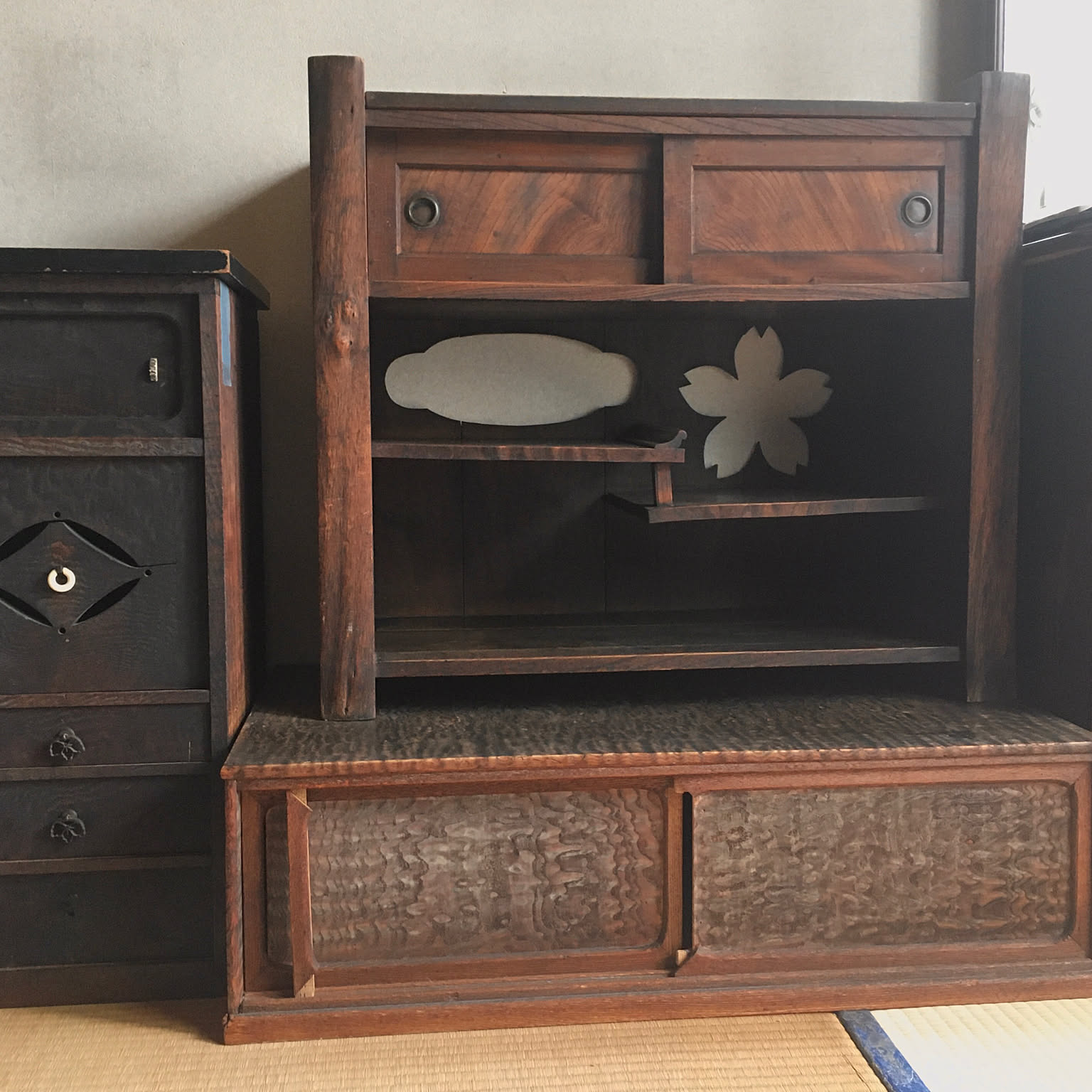 昭和レトロ　時代箪笥 小箪笥 時代家具 レトロ家具 昭和レトロ 木製 昭和時代箪笥3段小物入れ 小箪笥 インテリア