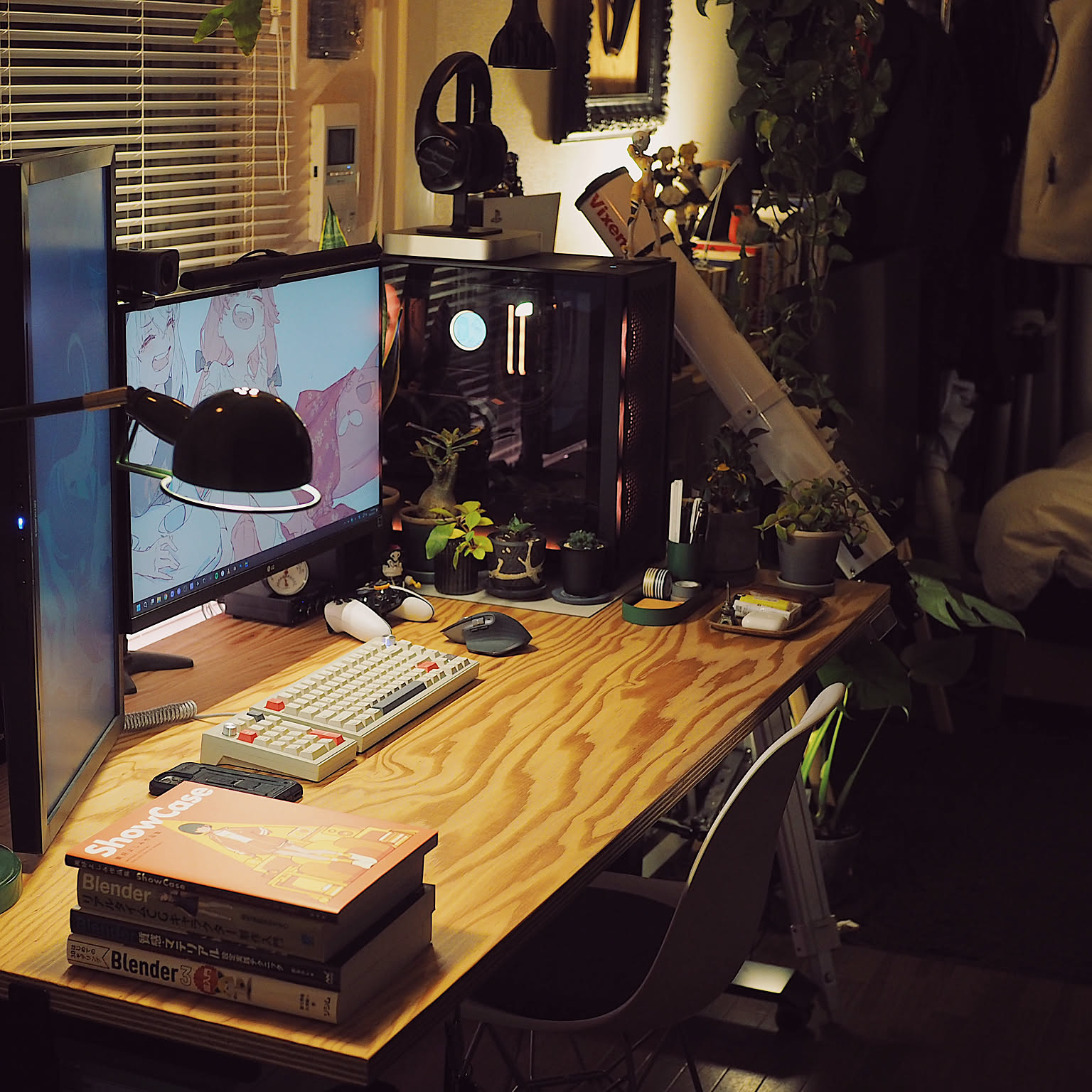 PCデスク周り フィギュアのおすすめ商品とおしゃれな実例 ｜ RoomClip