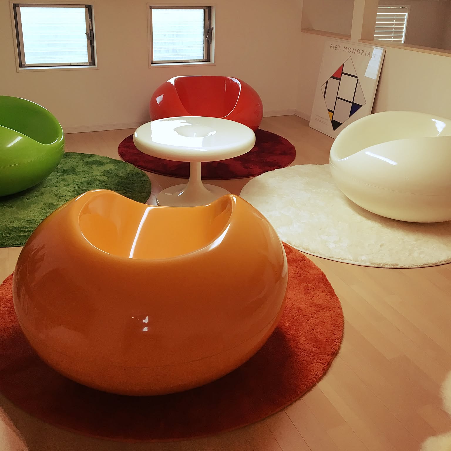 アデルタ 希少 レア パスティルチェア エーロ・アールニオ ラウンジ