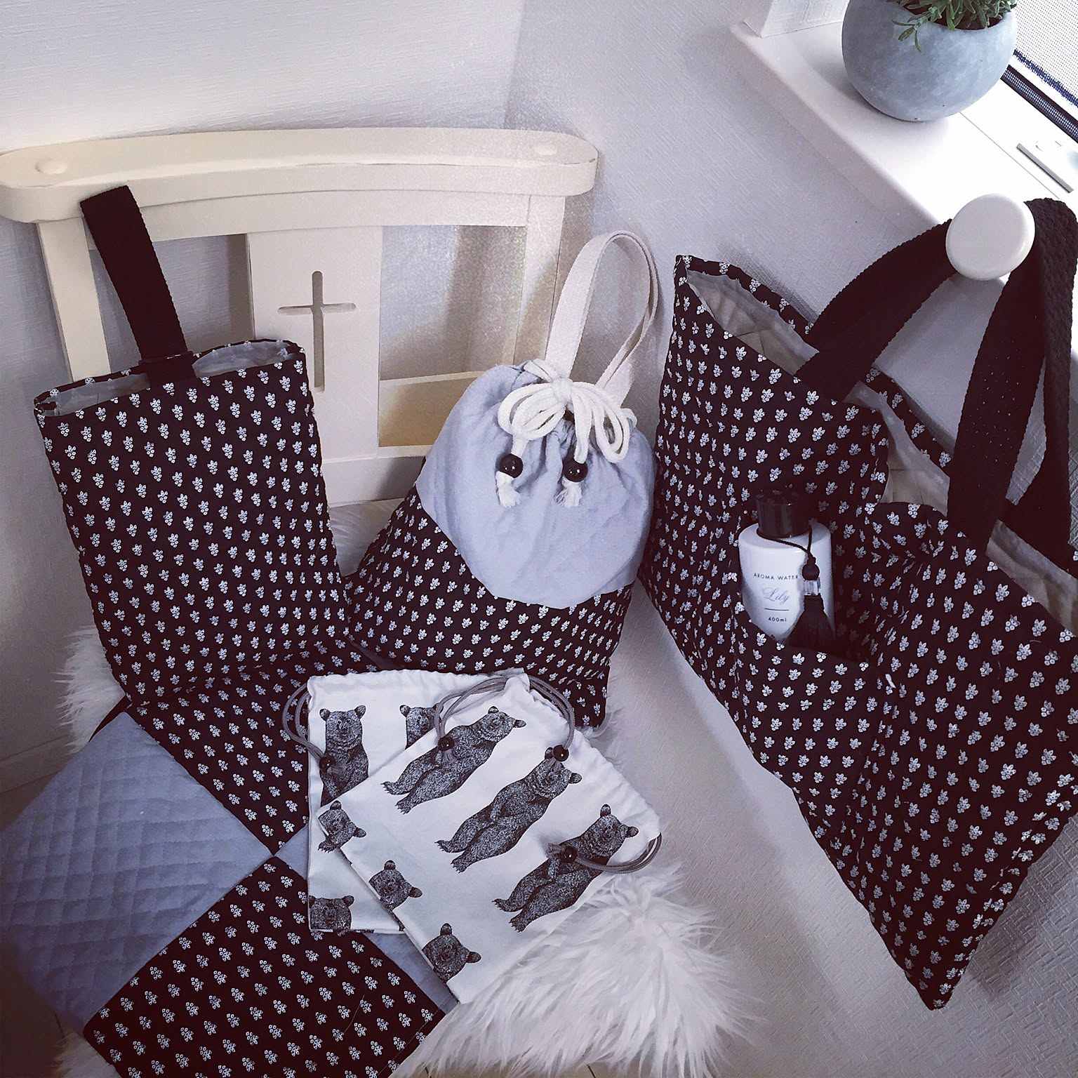 テリア♡玉編みバック♡ハンドメイド手編み♡グレーとピンクの編み物バッグ 81f5lGDtMSL.jpg