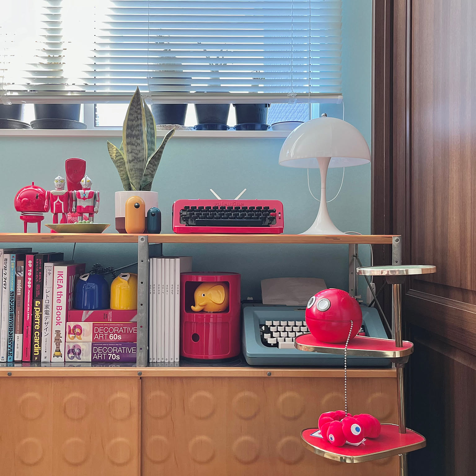 カルテル　デダロ　アルテミデ　イームズ　スペースエイジ　ミッドセンチュリー ミッドセンチュリー スペースエイジのおすすめ商品とおしゃれな実例