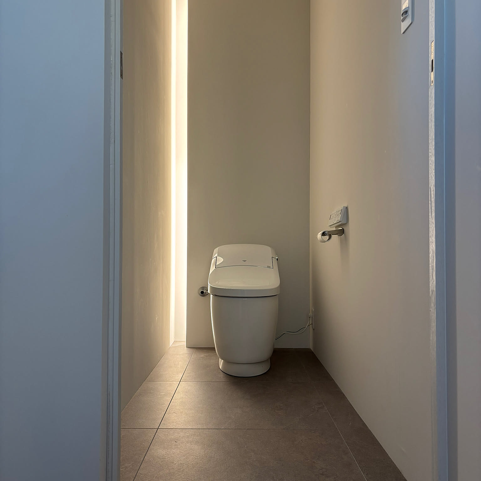 LIXIL INAX シャワートイレ ベーシアピタPB3タイプ　床上排水・手洗無　壁リモコン アクアセラミック 色ピュアホワイト 代引き不可 LIXIL INAX シャワートイレ ベーシアピタPB3タイプ 床上排水・手洗付