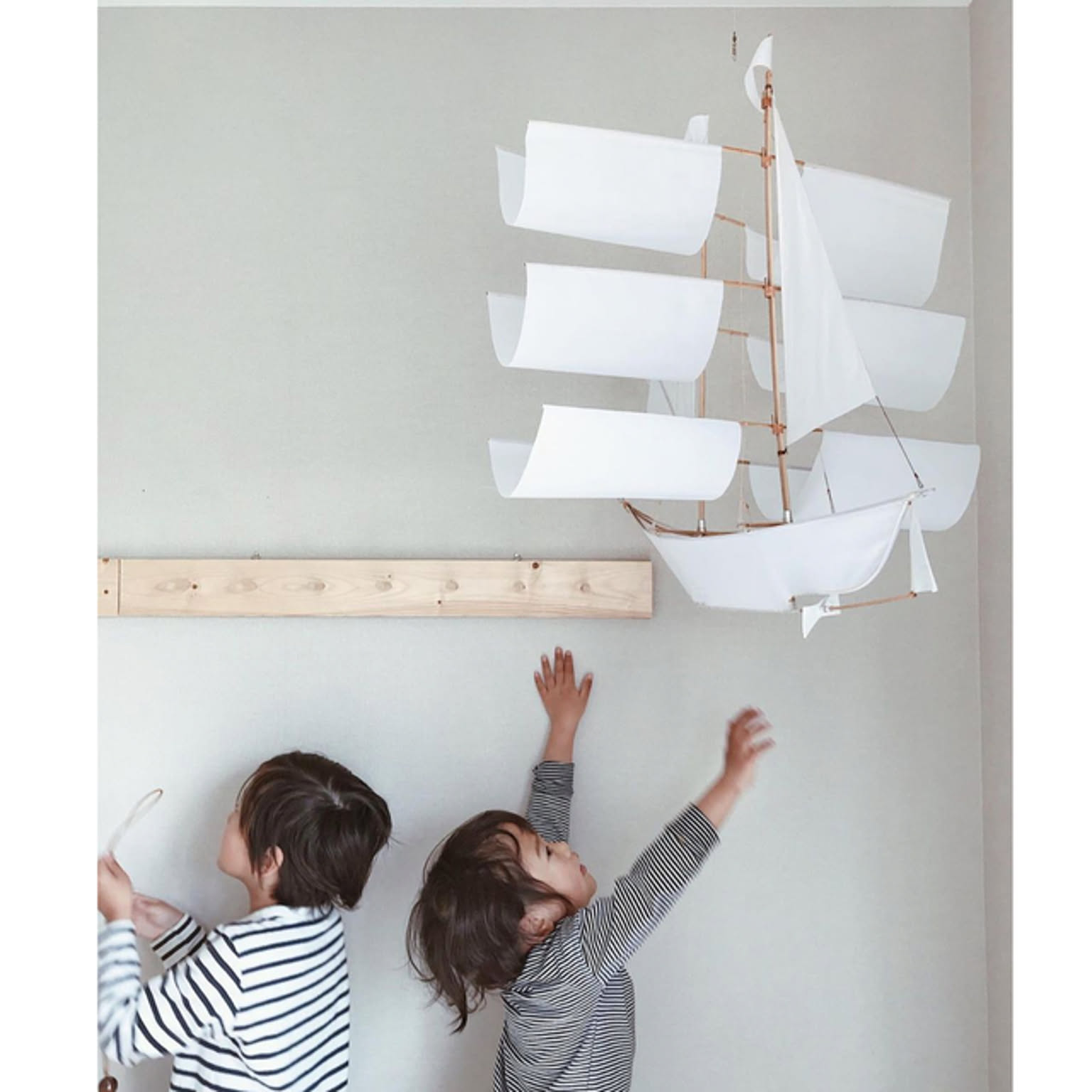 モビール Sailing Ship Kiteのおしゃれなアレンジ・飾り方のインテリア