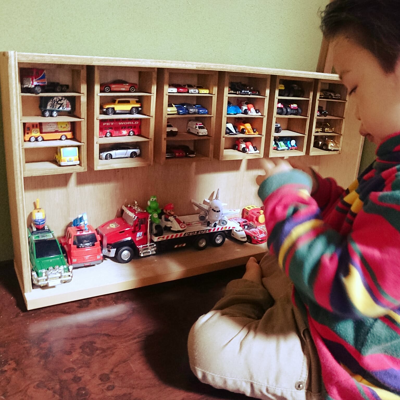 専用トミカ棚 8段 専用トミカ棚 8段 専用トミカ棚 8段 専用トミカ棚 8段