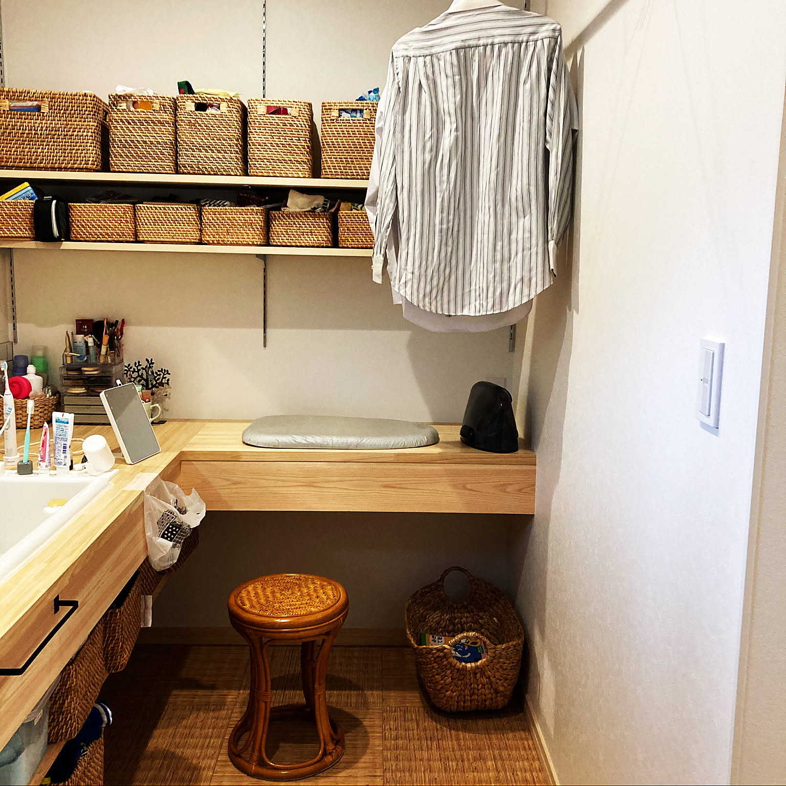 脱衣所 銭湯風のおしゃれなインテリアコーディネート・レイアウトの