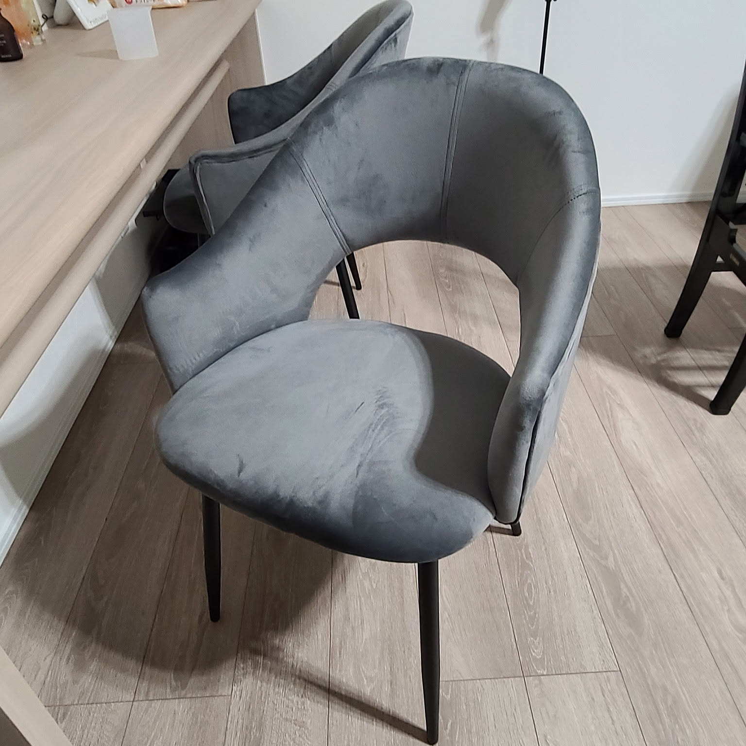 グレーの椅子のおすすめ商品とおしゃれな実例 ｜ RoomClip（ルーム