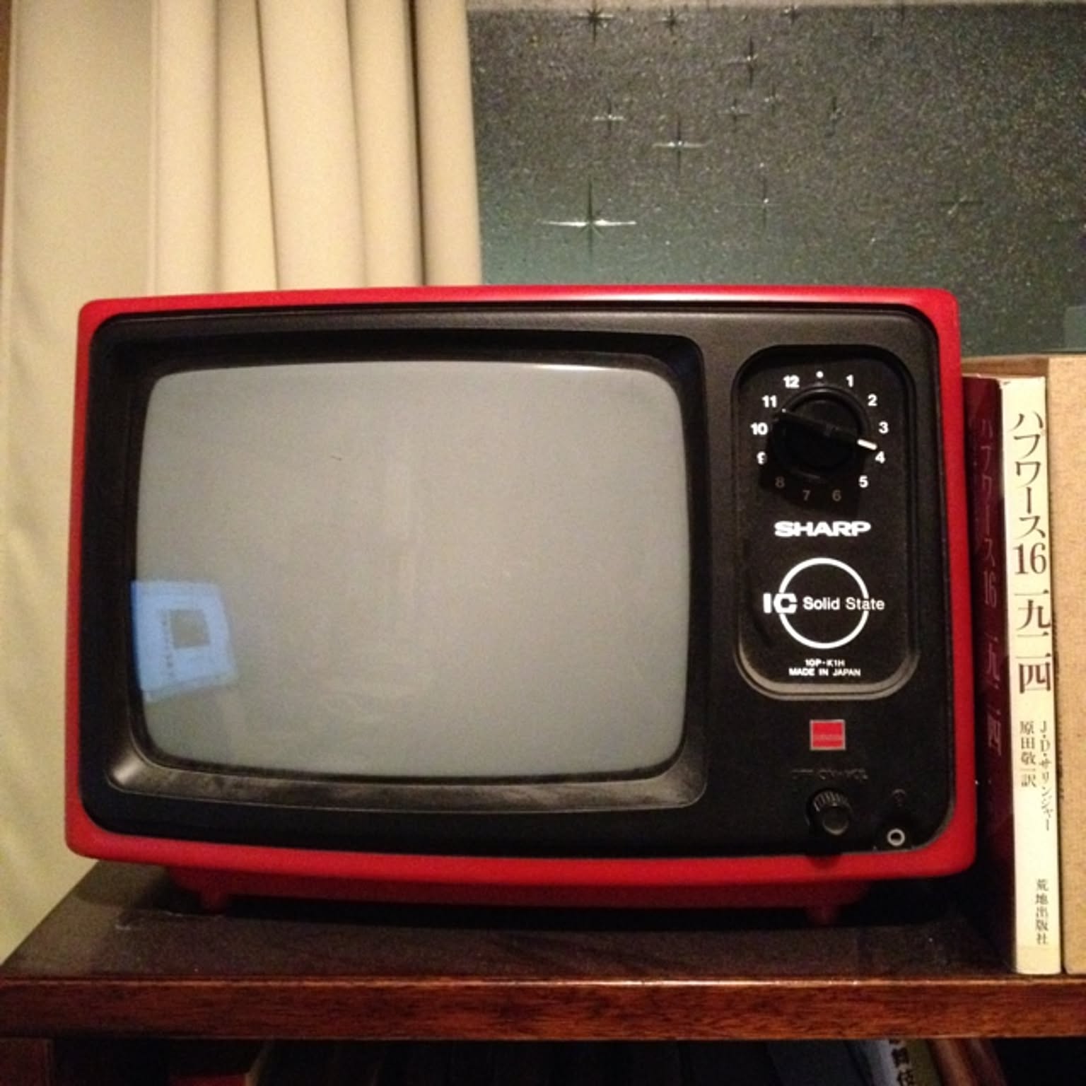昭和レトロ ブラウン管テレビ インテリア用 昭和レトロ 東芝/ブラウン管テレビ インテリア等にどうぞ「中古