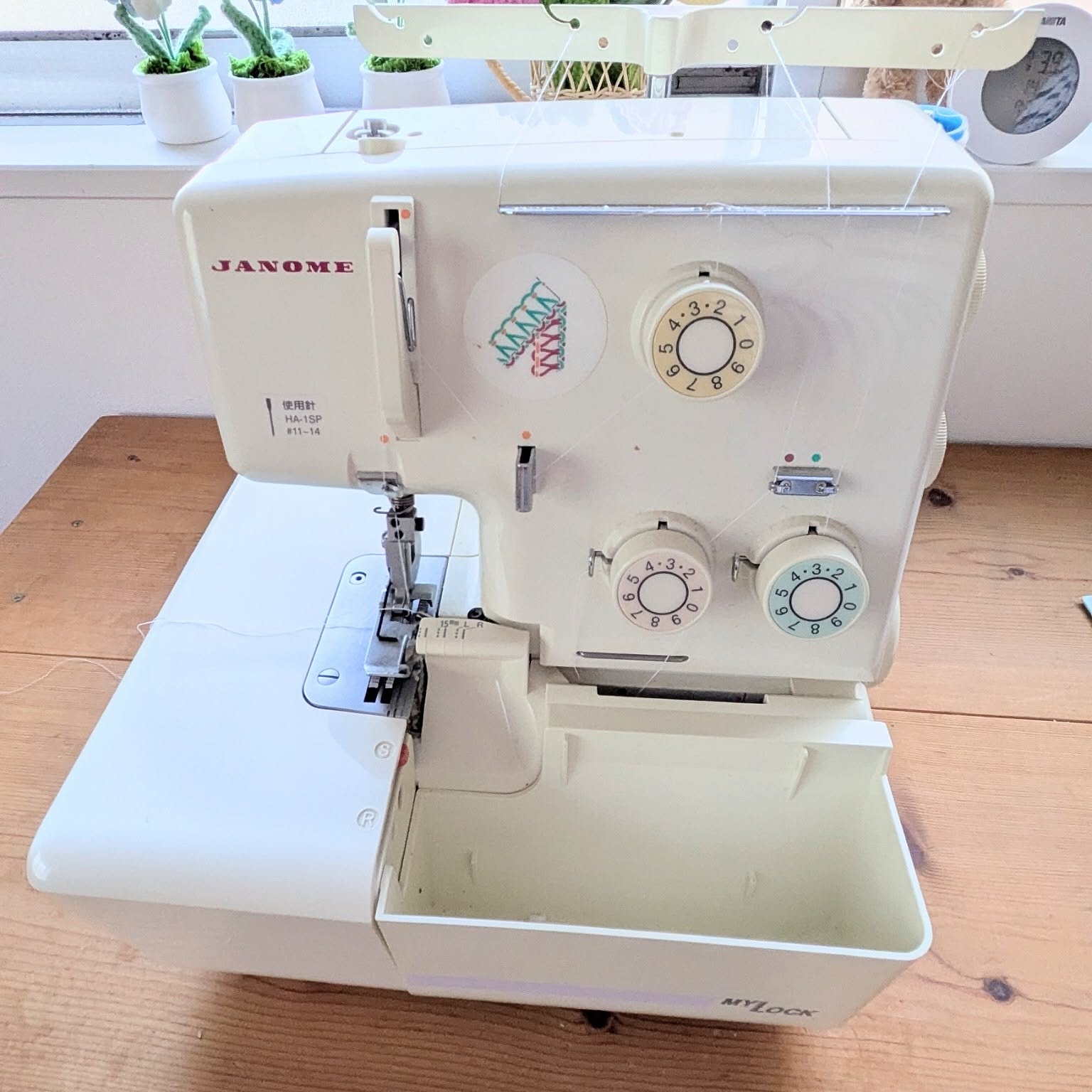 ミシン ジャノメミシンのおすすめ商品とおしゃれな実例 ｜ RoomClip