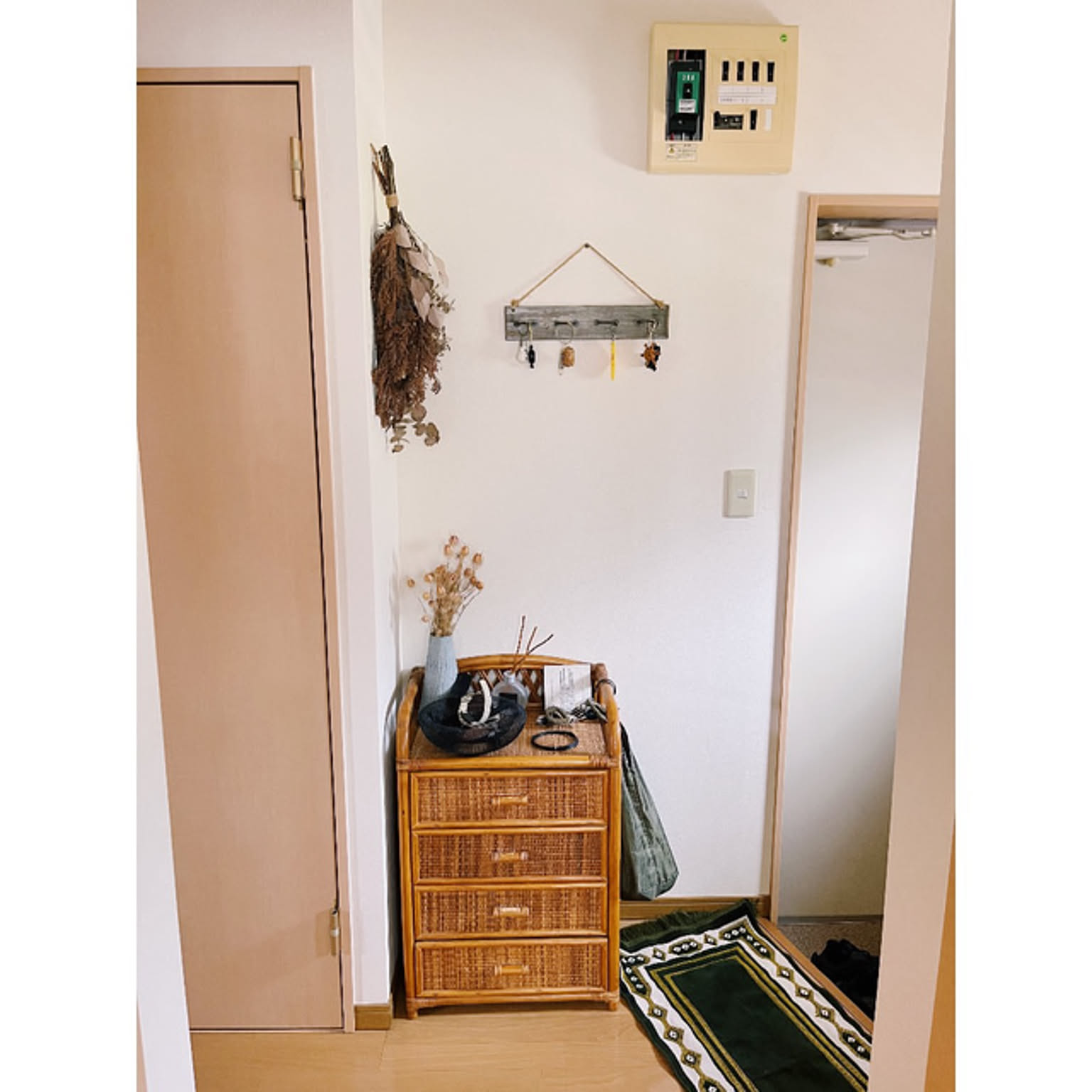 ☆アンティーク☆ ラタン　ラック　ボックス　マルチラック　バスケット　古道具 ☆アンティーク☆ ラタン 脱衣かご ワゴン マルチ ラック バスケット