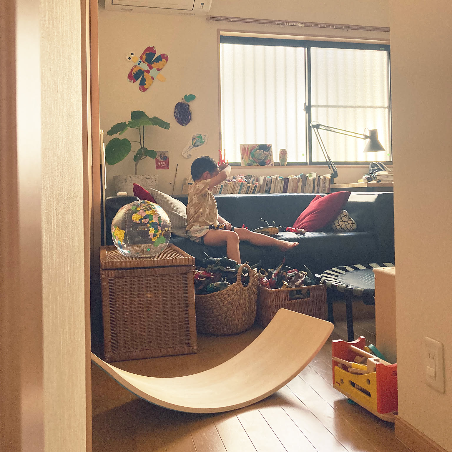 キッズソファー 怪獣