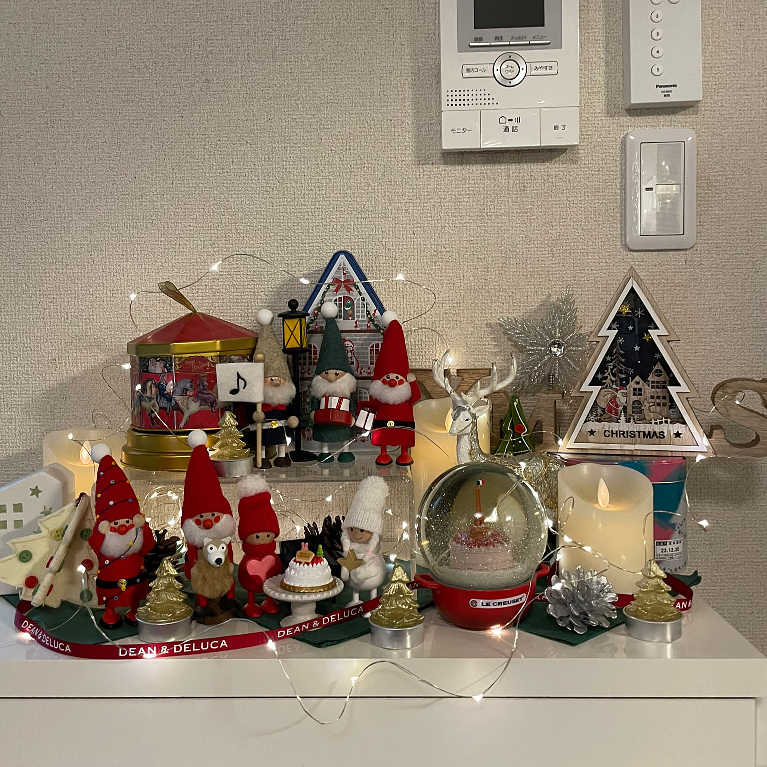 【希少】Disneyland クリスマスデコレーション　　オルゴール 写真立て ブランド通販サイト 希少】Disneyland 写真 オルゴール