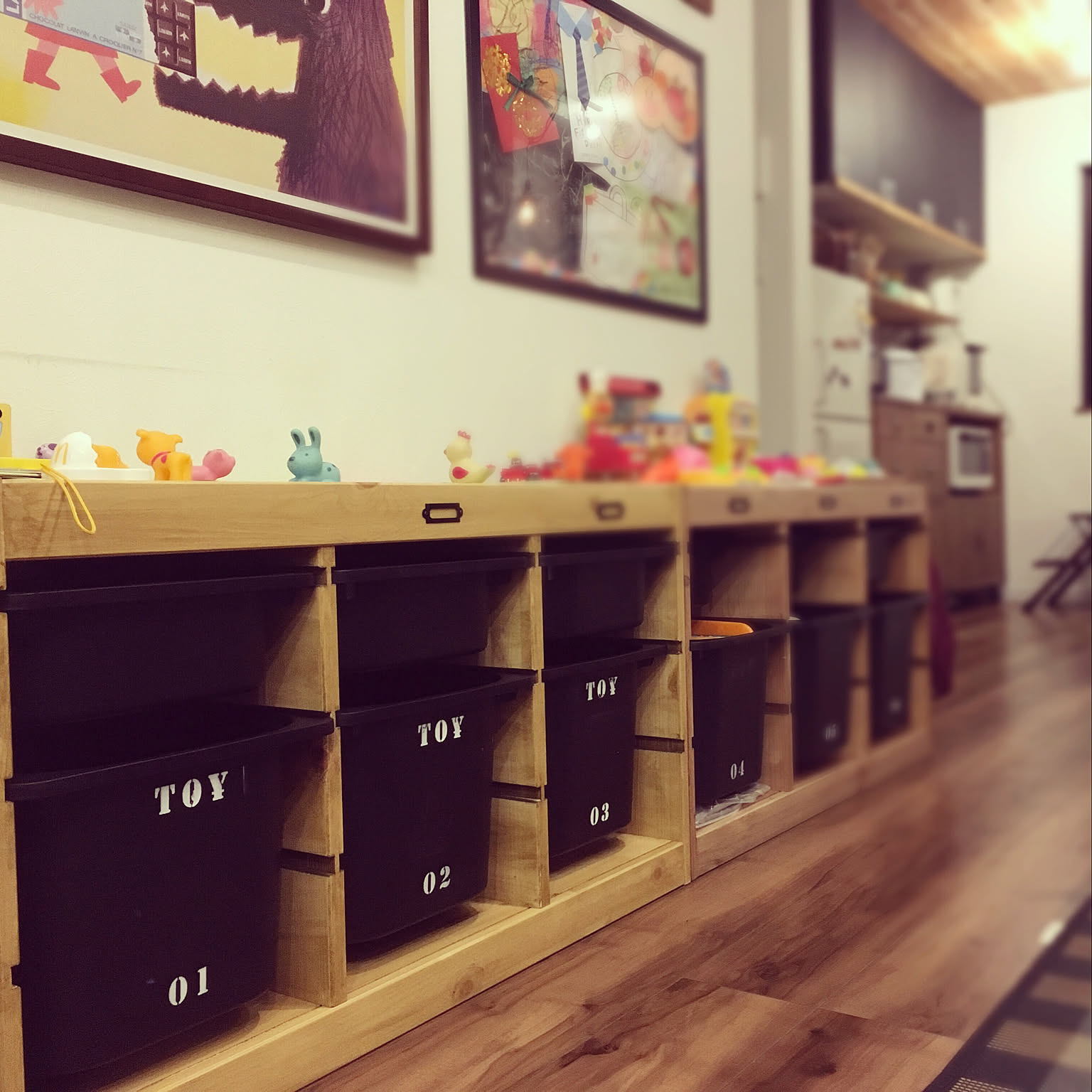 おもちゃ棚　ウォールナット 楽天市場】絵本棚 大容量 キッズ 子供 こども 子ども 大人