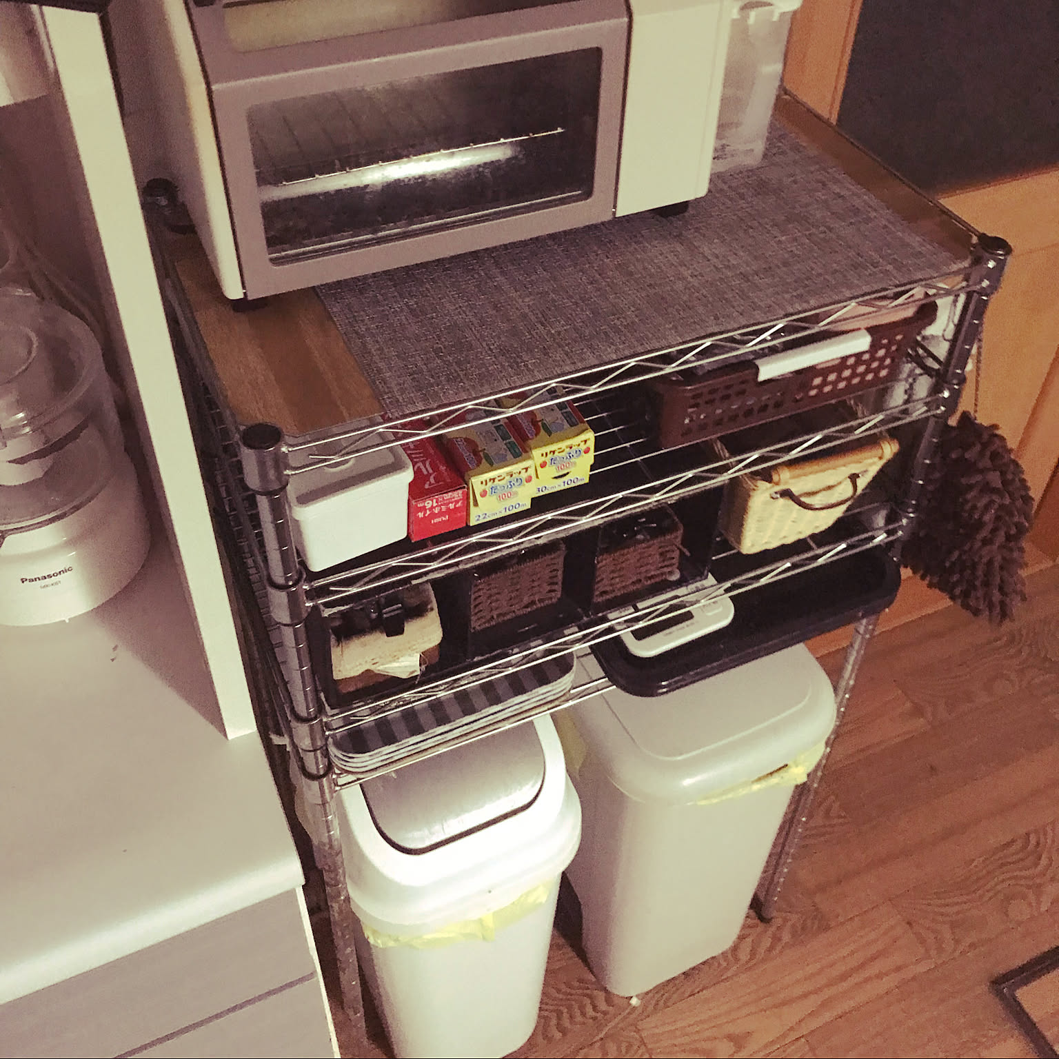 タイル スチールラックのおすすめ商品とおしゃれな実例 タイル スチールラックのおすすめ商品とおしゃれな実例