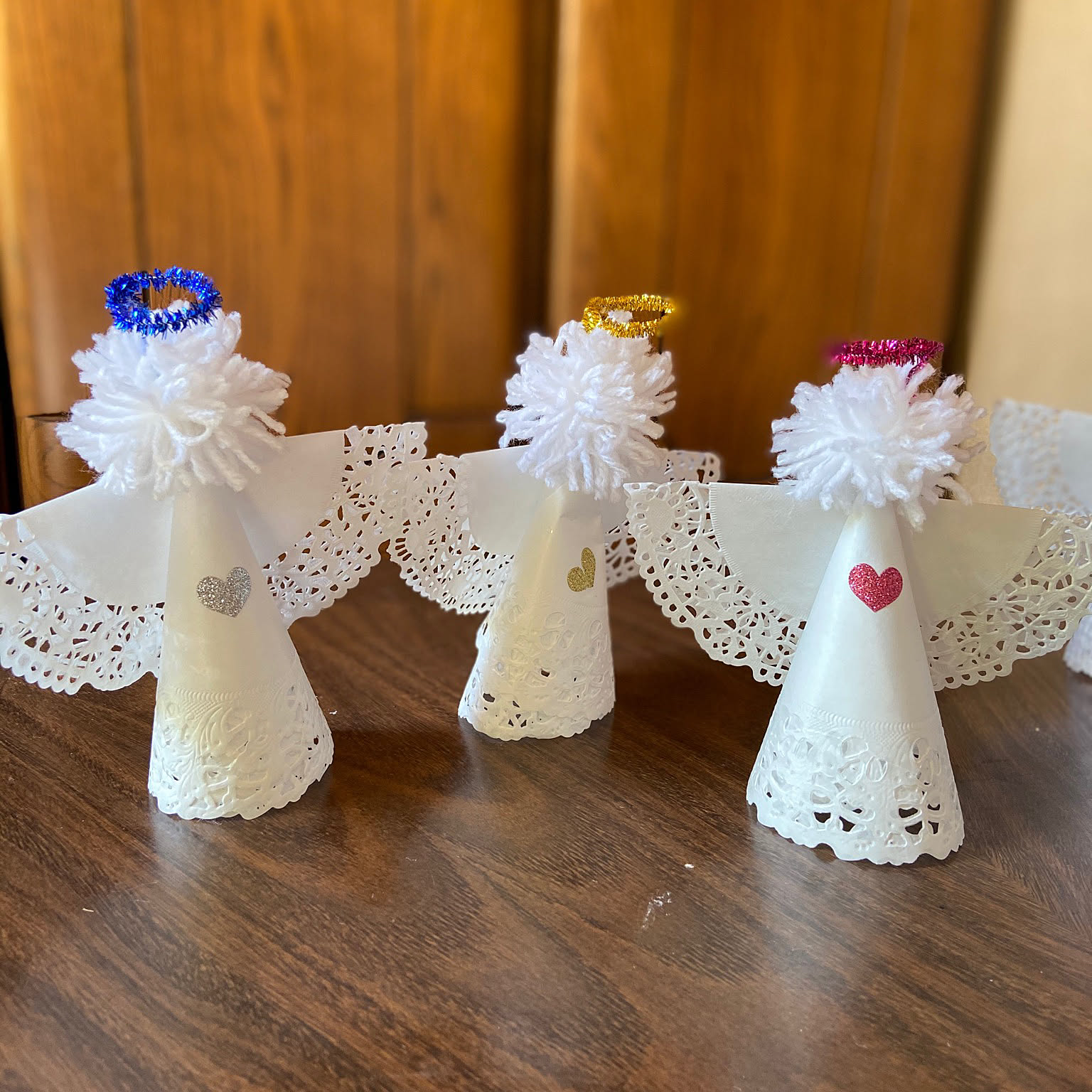 100 Angels - 手作りの天使コレクション 100 Angels - 手作りの天使