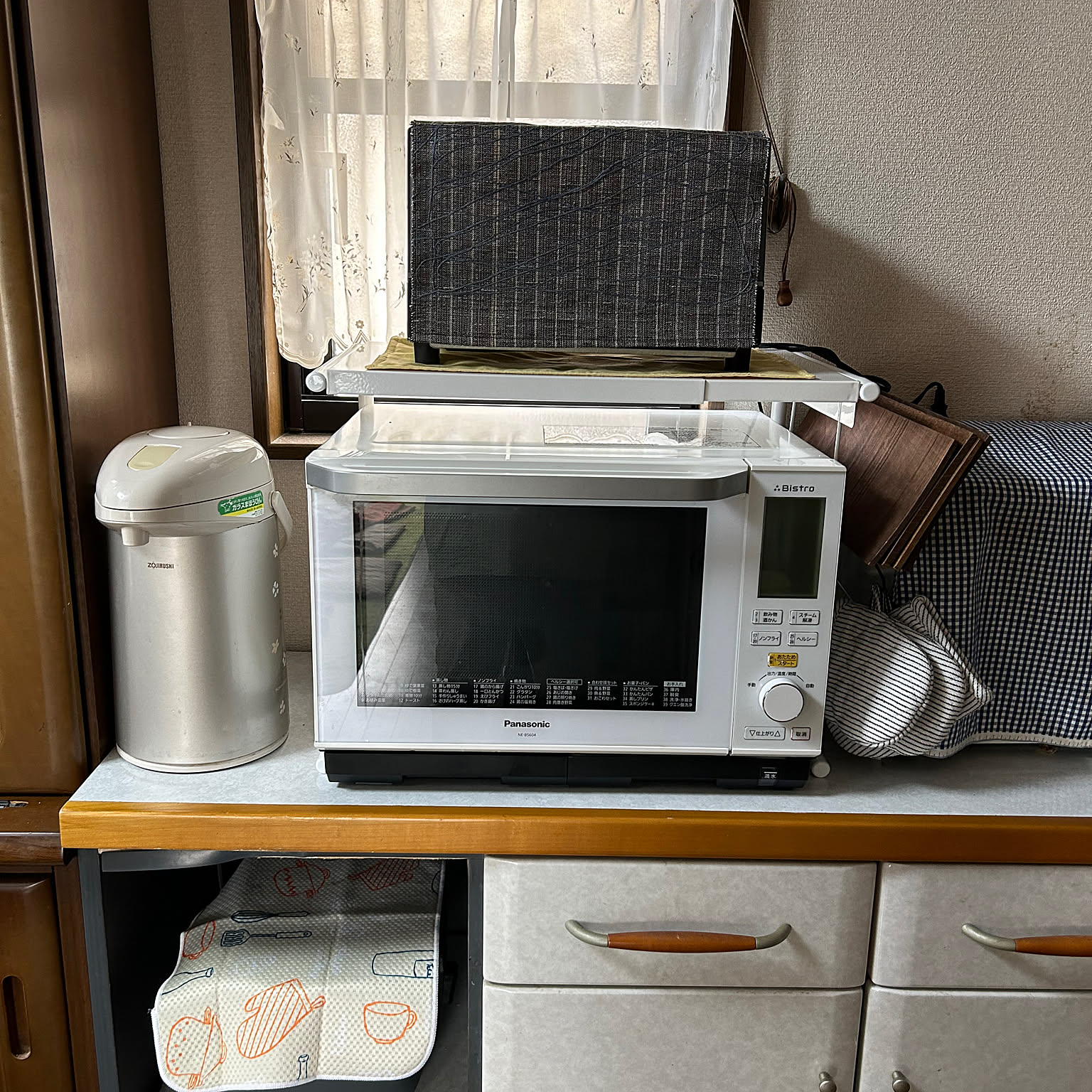 ニトリ　伸縮レンジ上ラック　2台 ニトリ伸縮レンジ上ラック2台