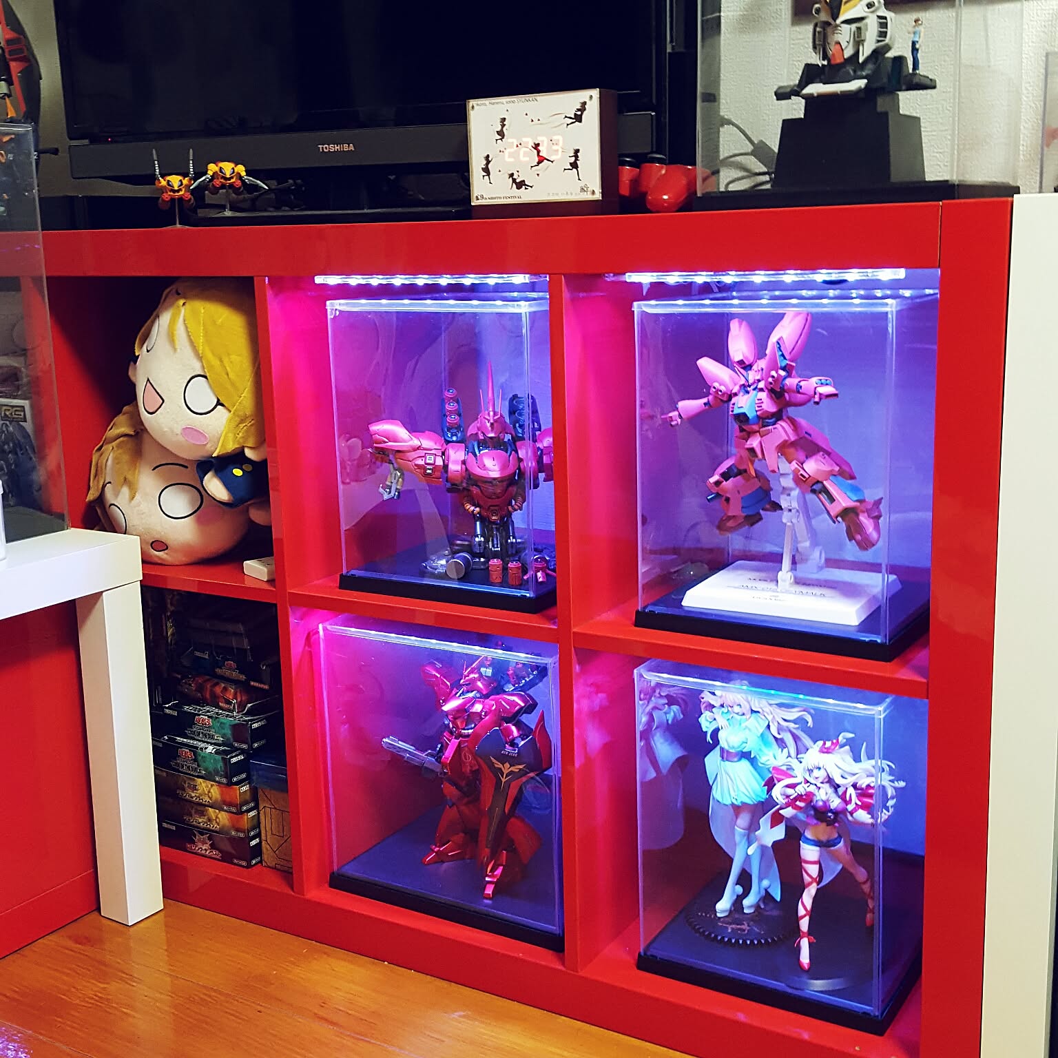 棚/オタク部屋/キャラクター/アニメ/ガンダムなどのインテリア実例