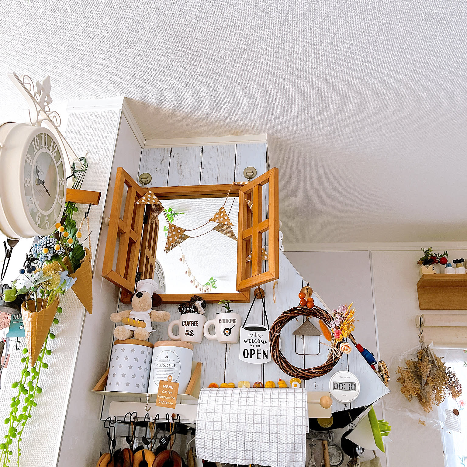 カフェ風 両面壁掛け時計のおすすめ商品とおしゃれな実例 ｜ RoomClip