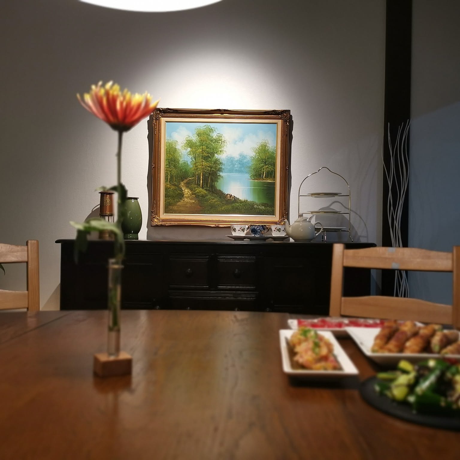 IKEA ヴィンテージテーブルのおすすめ商品とおしゃれな実例