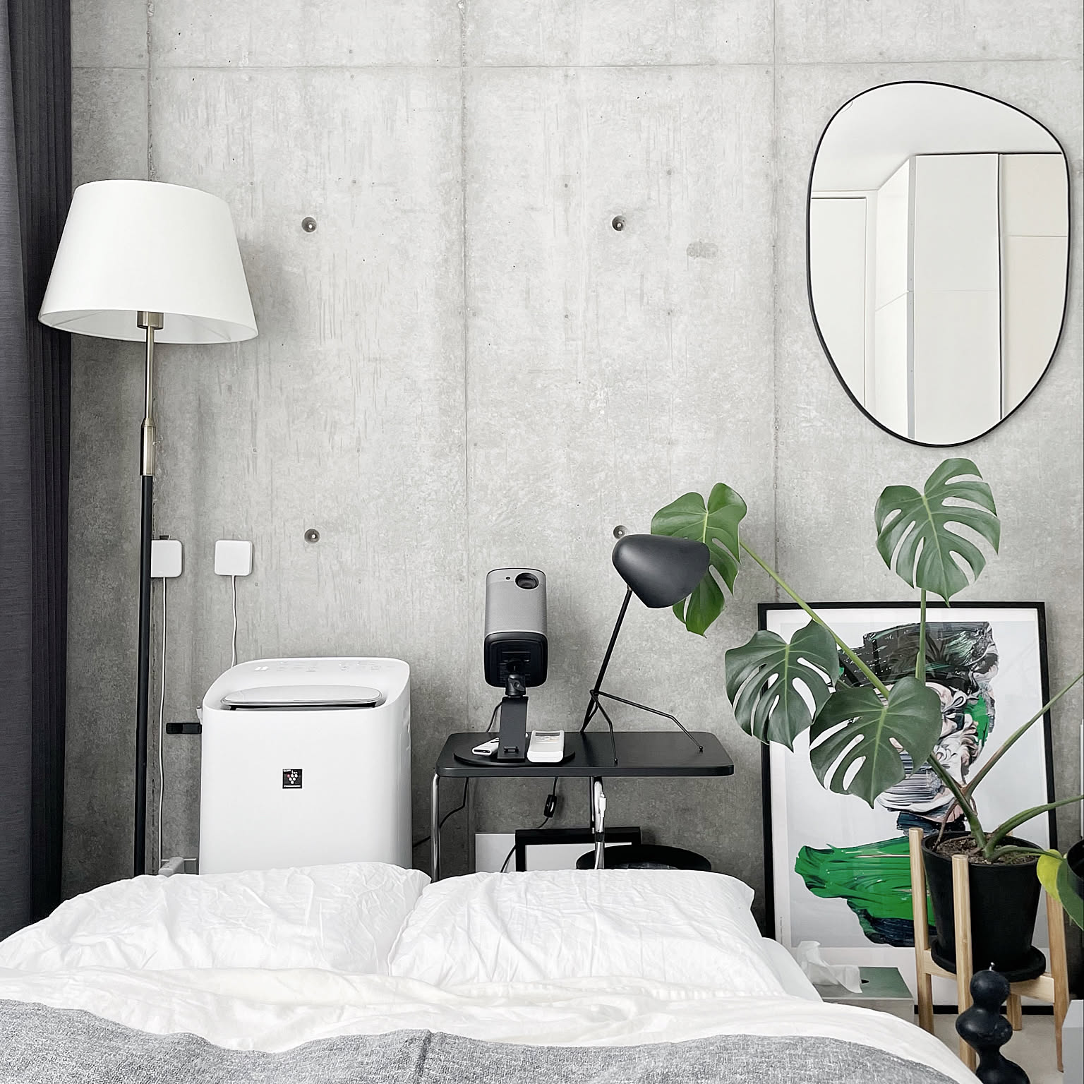 ZARA テーブルランプ　照明　ライト　フロアライト モノクロワイヤレスデスクランプ | Zara Home 日本/Japan