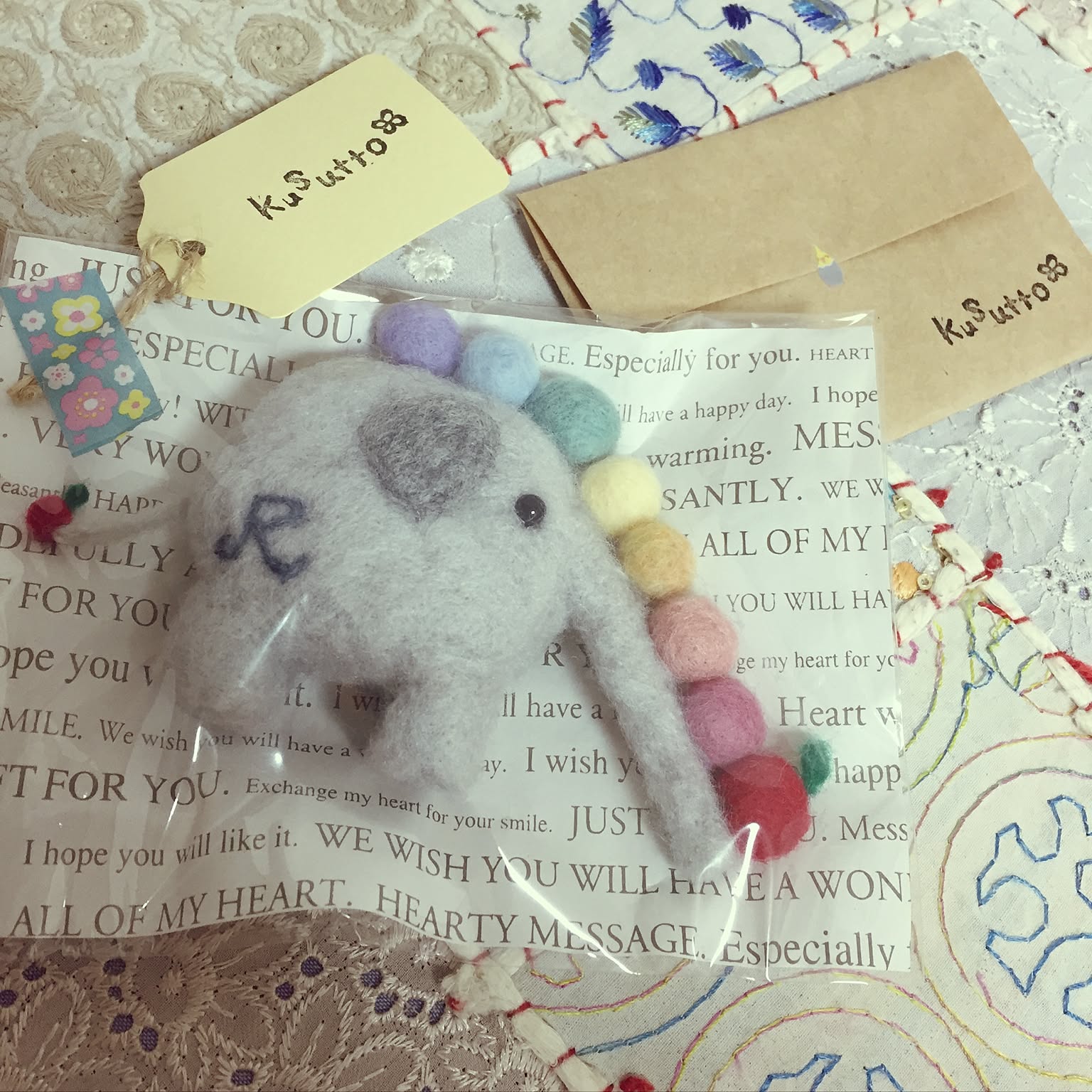 イニシャル 羊毛フェルトのおすすめ商品とおしゃれな実例 ｜ RoomClip