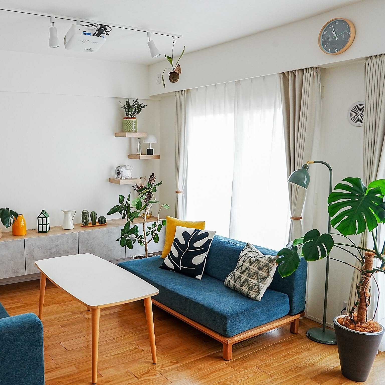 モデルルーム配置品／NOCE ノーチェ／ソファ2人掛け／グレー