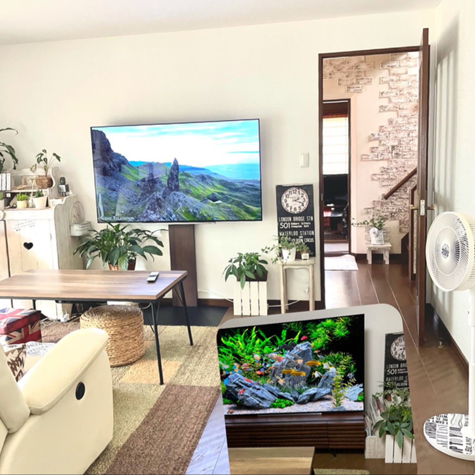 【REGZA】+【WALL】 テレビとテレビスタンドセット REGZA 4K液晶 43V型 & WALL テレビスタンド ネット動画ボタン付き