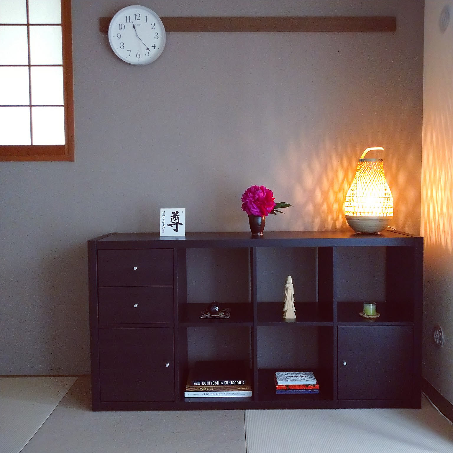 KALLAX カラックス シェルフユニット 扉付き, ホワイトステインオーク調, 77x77 cm - IKEA