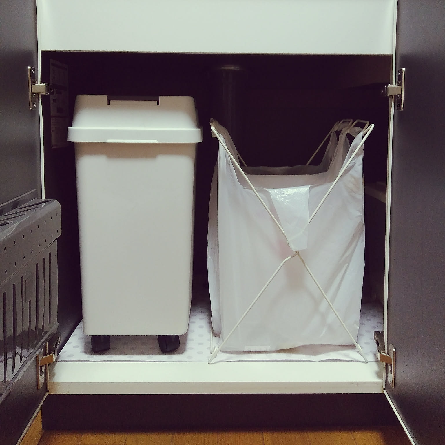ニトリ リガーレ ゴミ箱 45L×1 キャスターワゴン付き 白