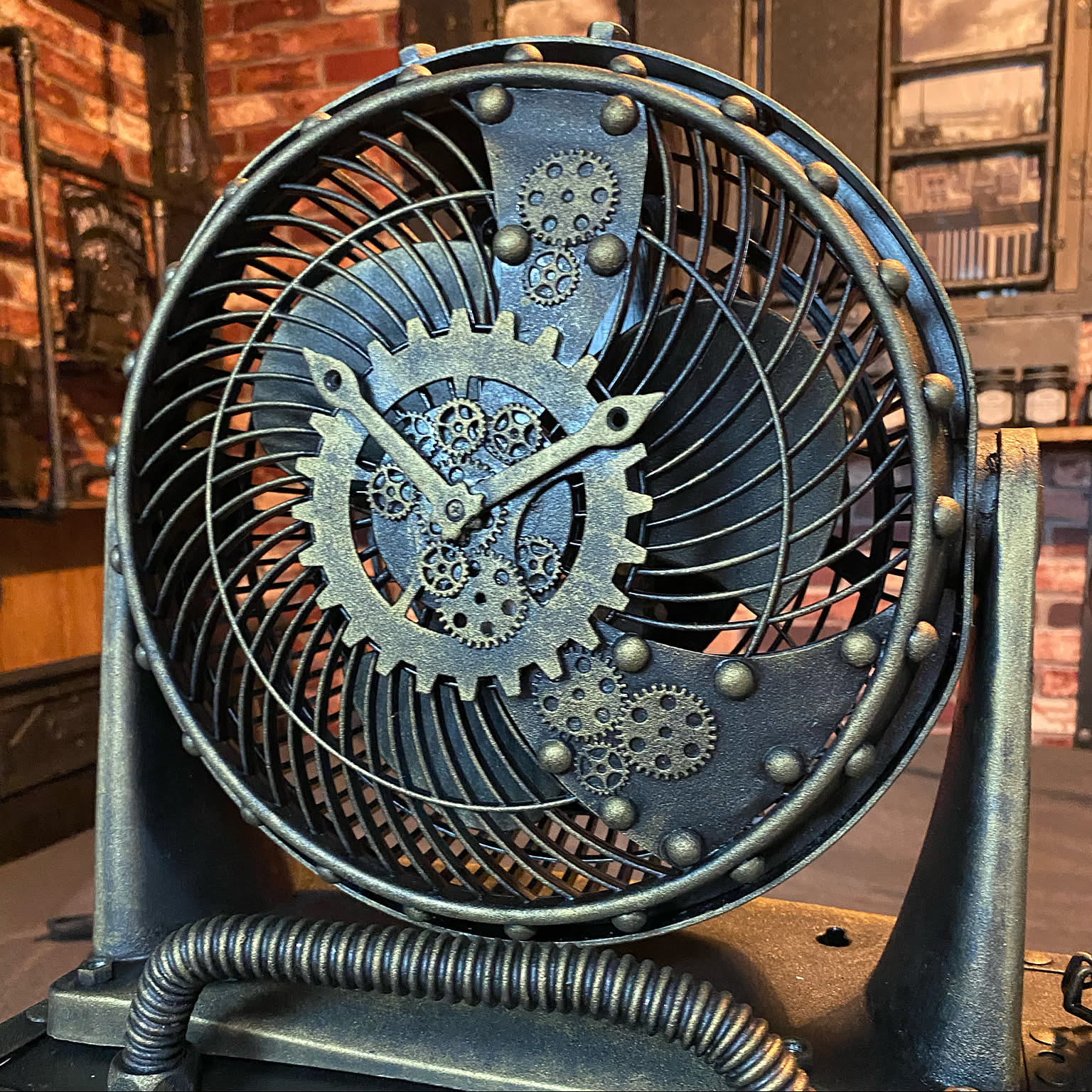 6071587530e03e25b85428a9601c7d