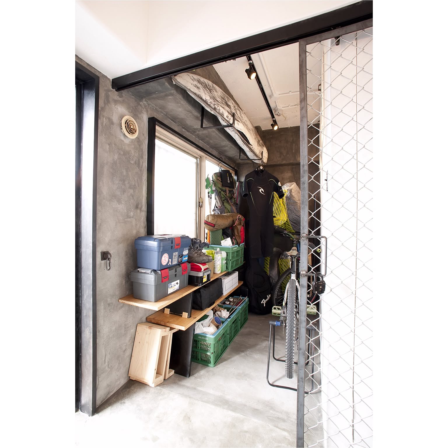 インテリアボード 木製 デニム/ジーンズ/金網/ダメージ エドハーディー