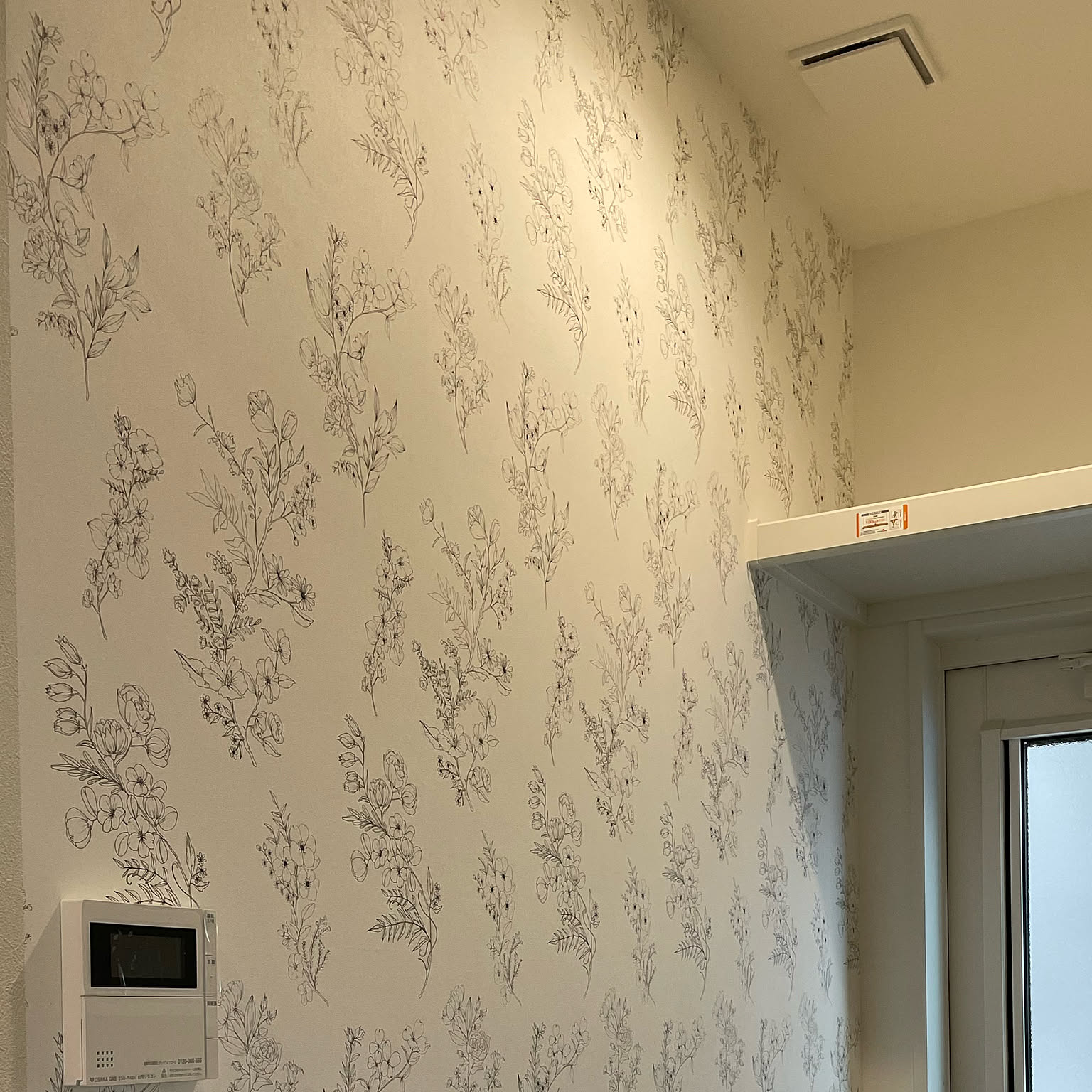 壁天井 ルノンの壁紙のおすすめ商品とおしゃれな実例 ｜ RoomClip（ルームクリップ）