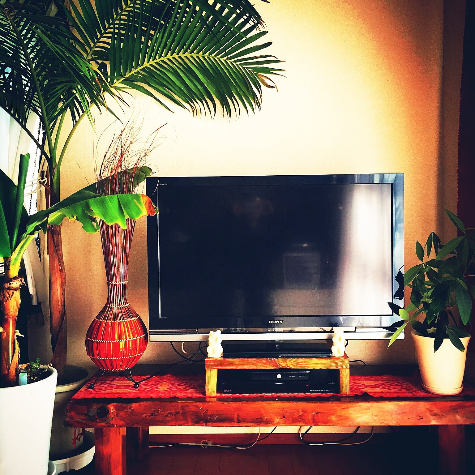 一枚板テレビボードのおすすめ商品とおしゃれな実例 | RoomClip 一枚板テレビボードのおすすめ商品とおしゃれな実例 | RoomClip