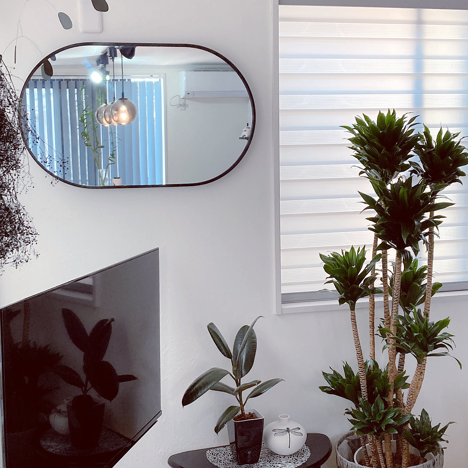 楕円ミラーのおすすめ商品とおしゃれな実例 ｜ RoomClip（ルームクリップ）