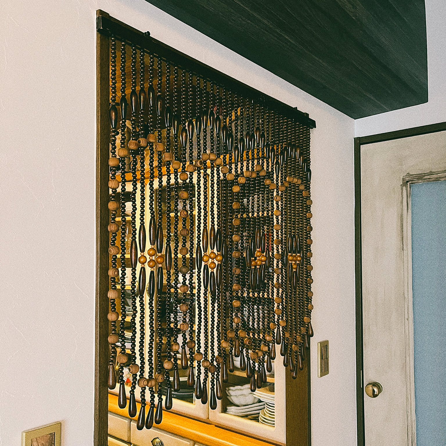 昭和レトロ緑色 珠のれん！ Amazon.co.jp: レトロ ビーズのれん アーチ型 珠のれん 暖簾